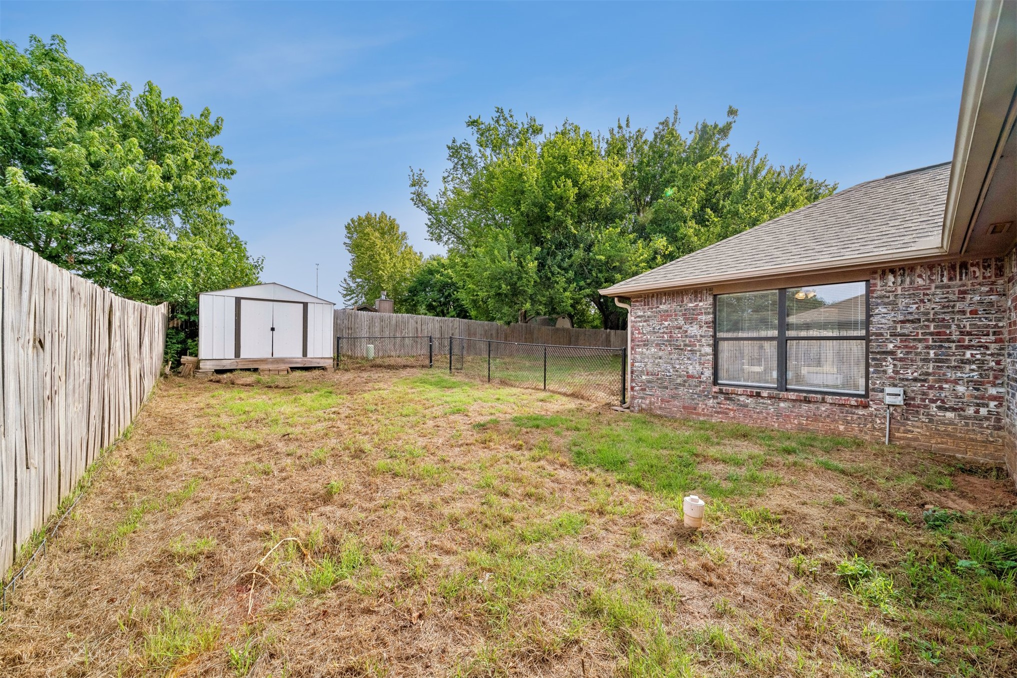 1111 Crozier St Property Photo 30
