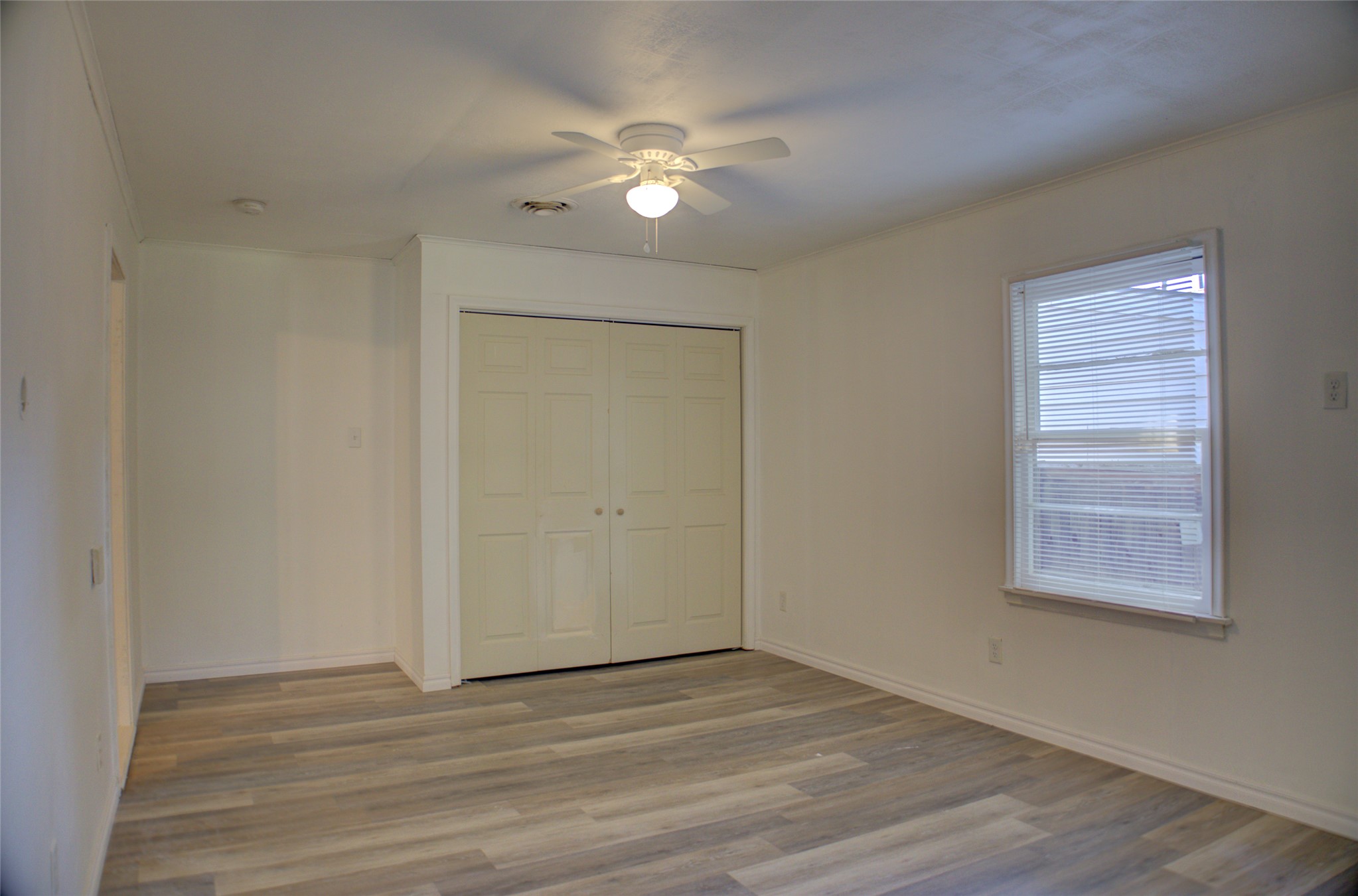 3922 E 34th Street Property Photo 23