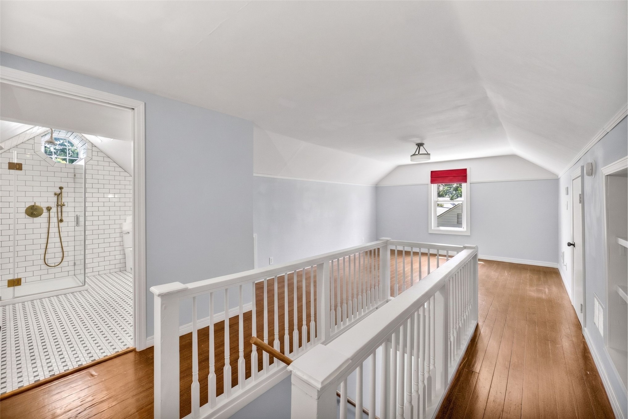 1208 S Columbia Avenue Property Photo 19
