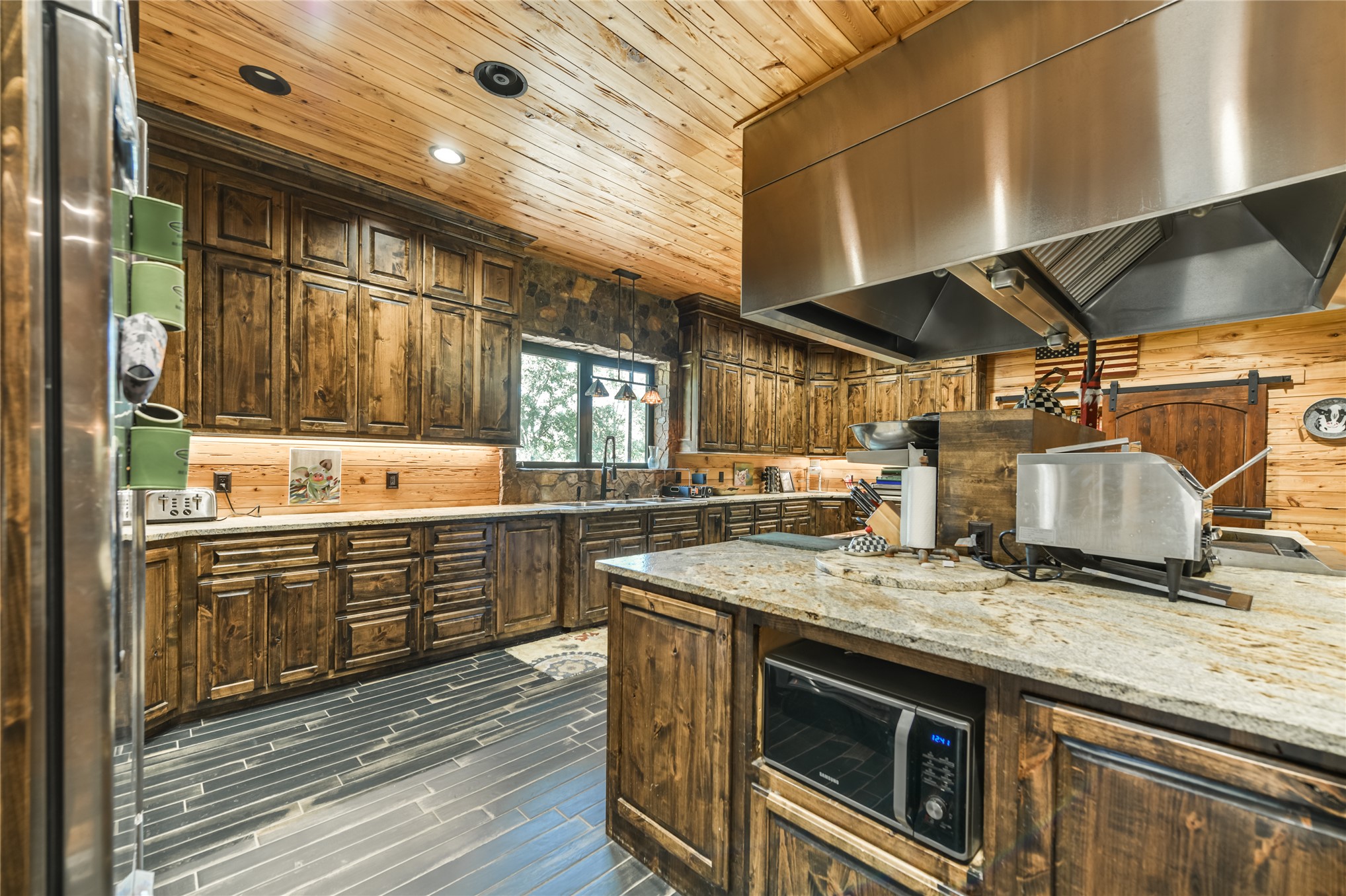 2502 N 386 Road Property Photo 14