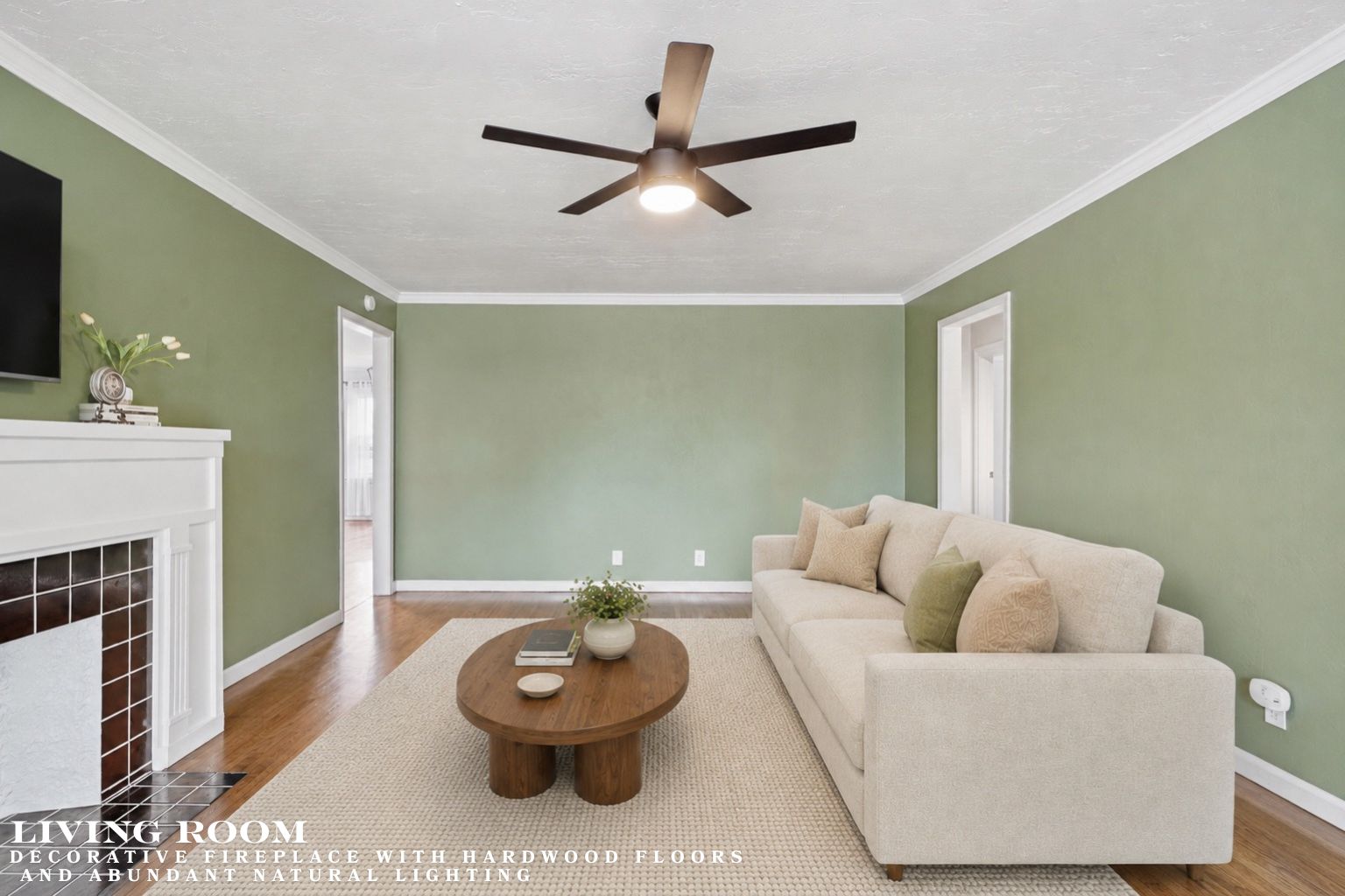 2723 E 14th Street Property Photo 5