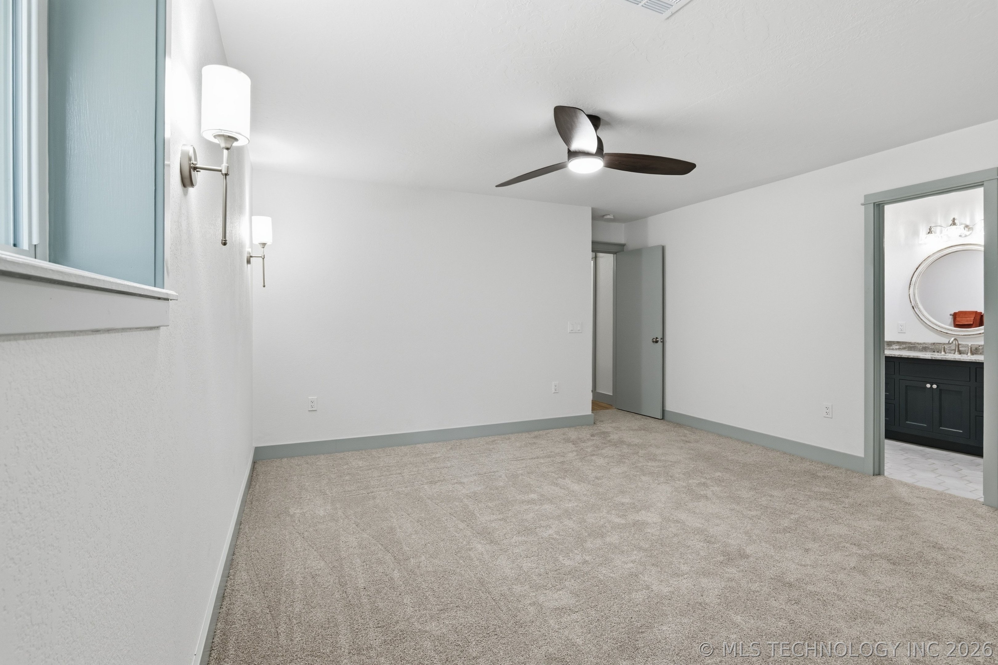 6430 E 560 Property Photo 17