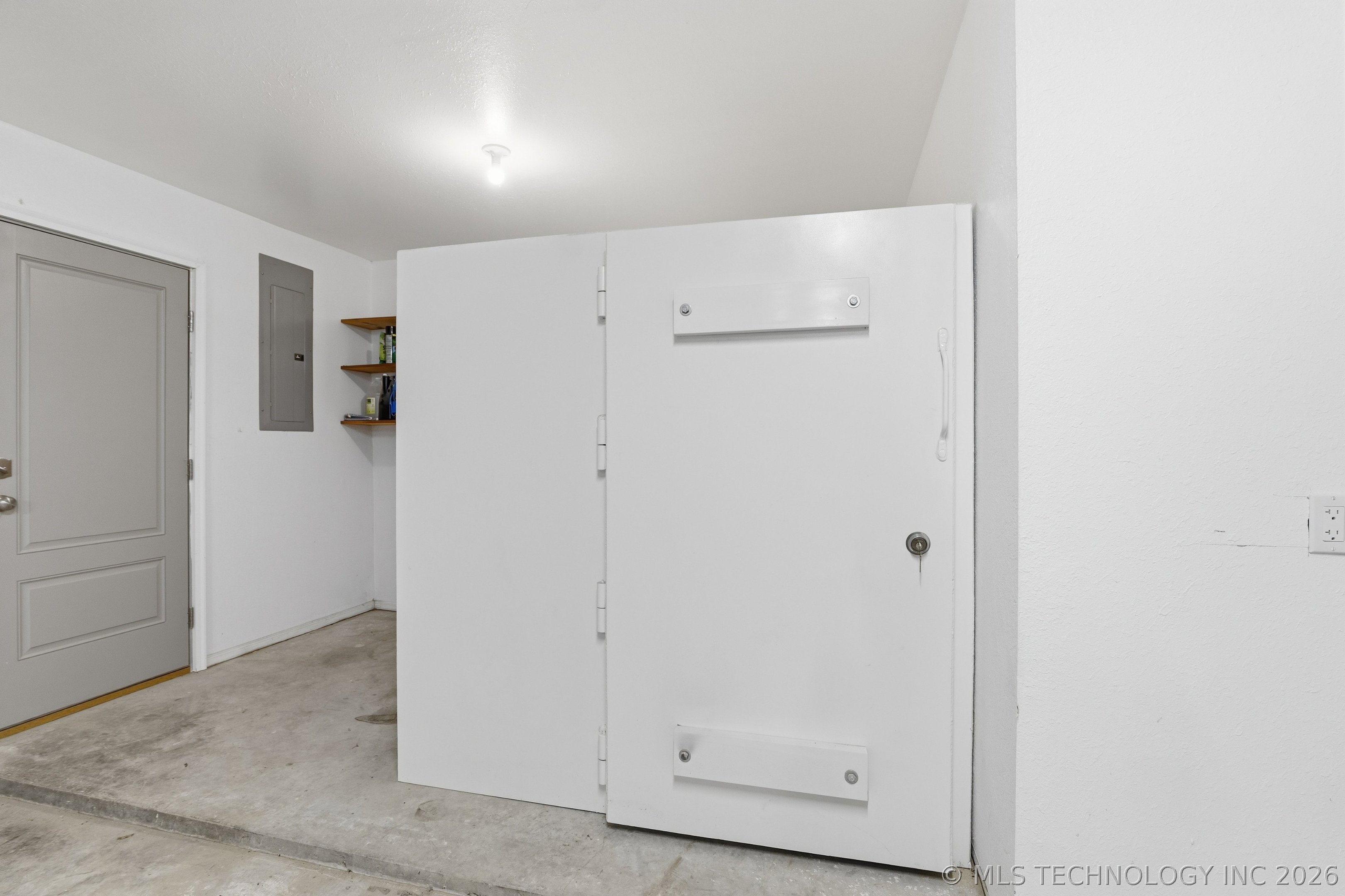 6430 E 560 Property Photo 28