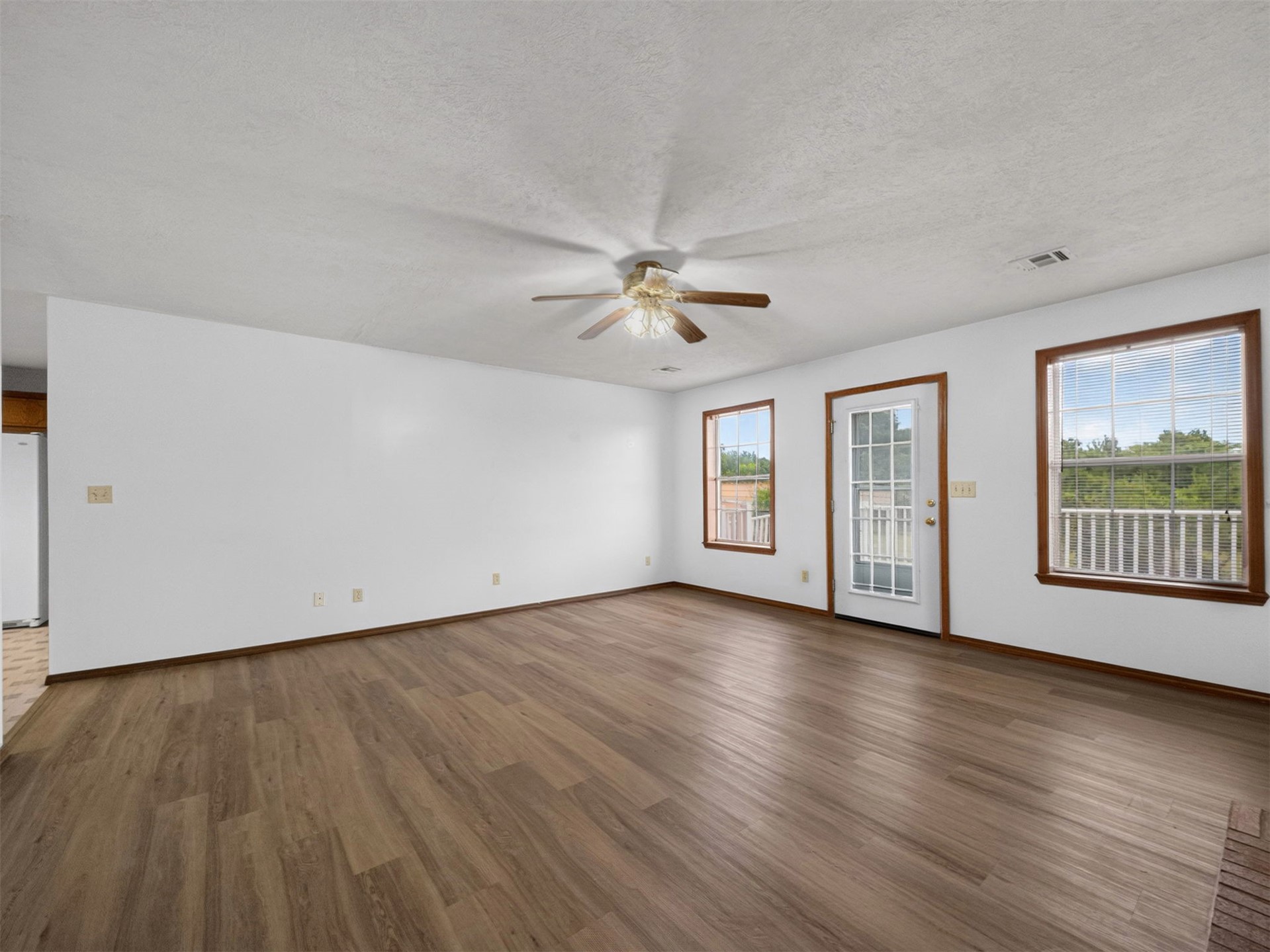 8611 N 100th Avenue W Property Photo 5