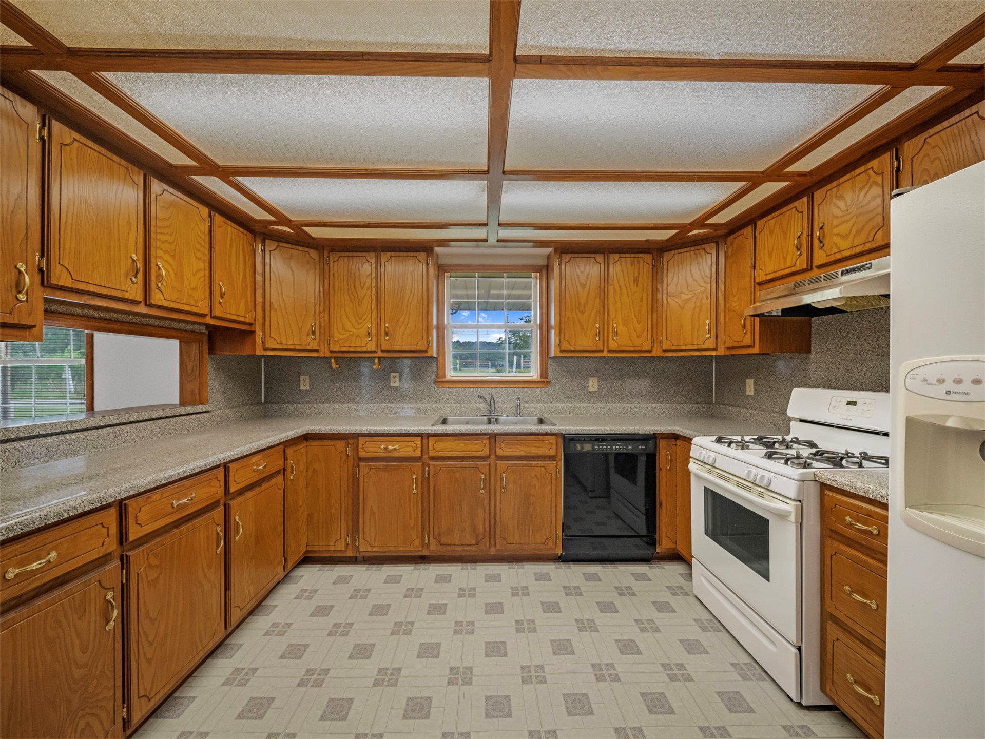 8611 N 100th Avenue W Property Photo 8