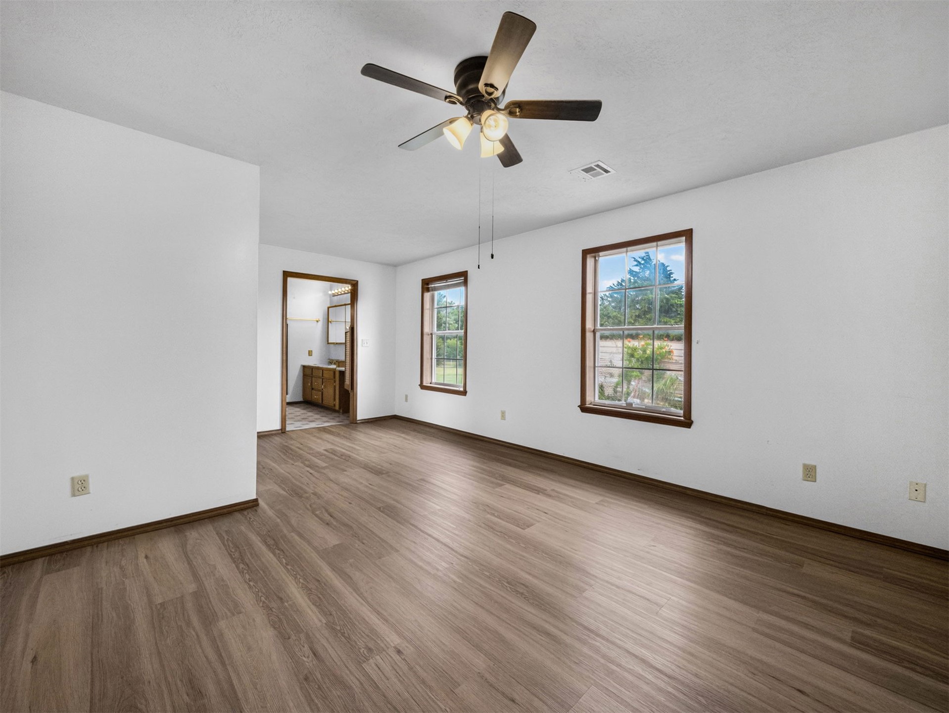 8611 N 100th Avenue W Property Photo 12