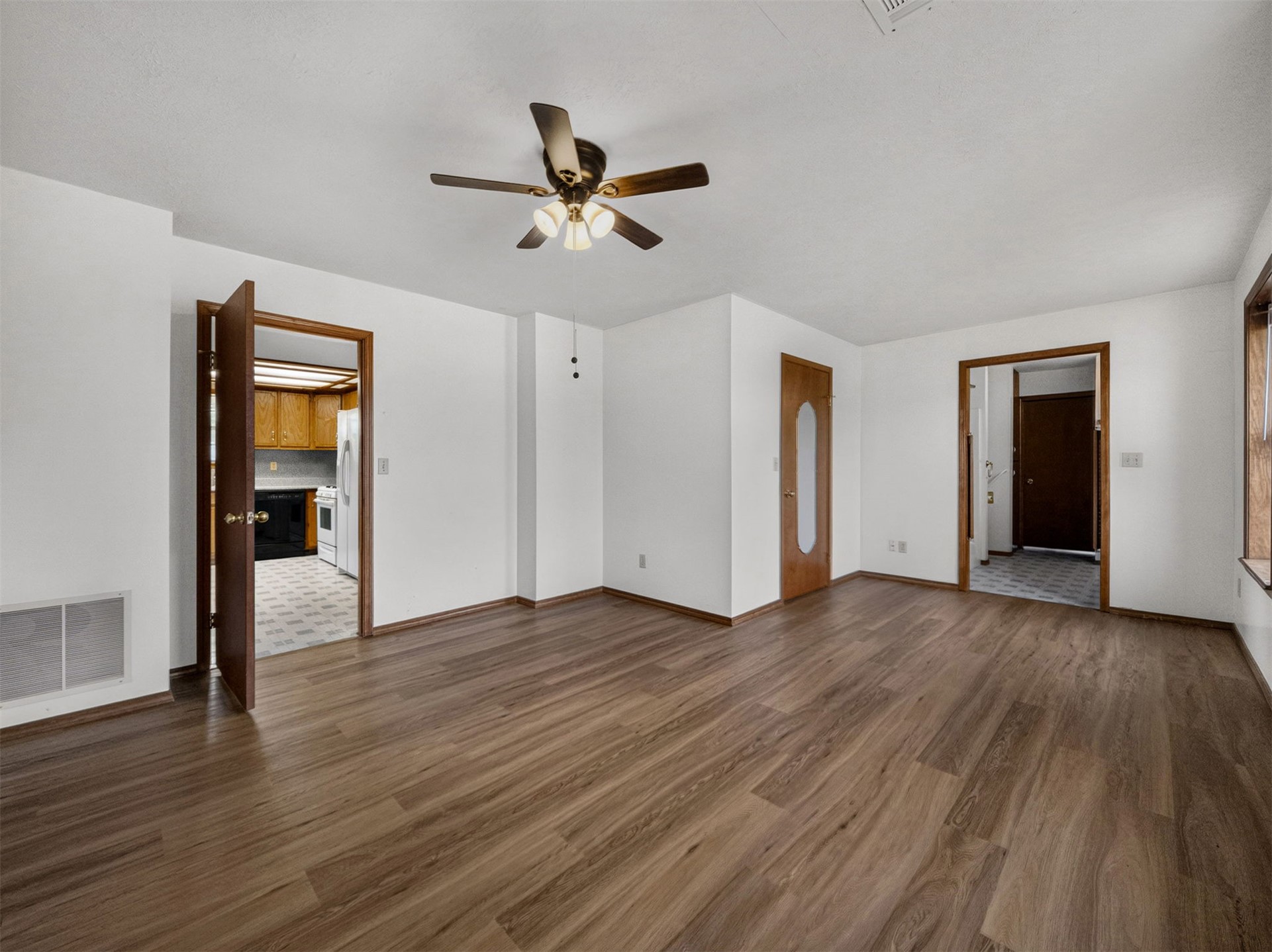 8611 N 100th Avenue W Property Photo 13