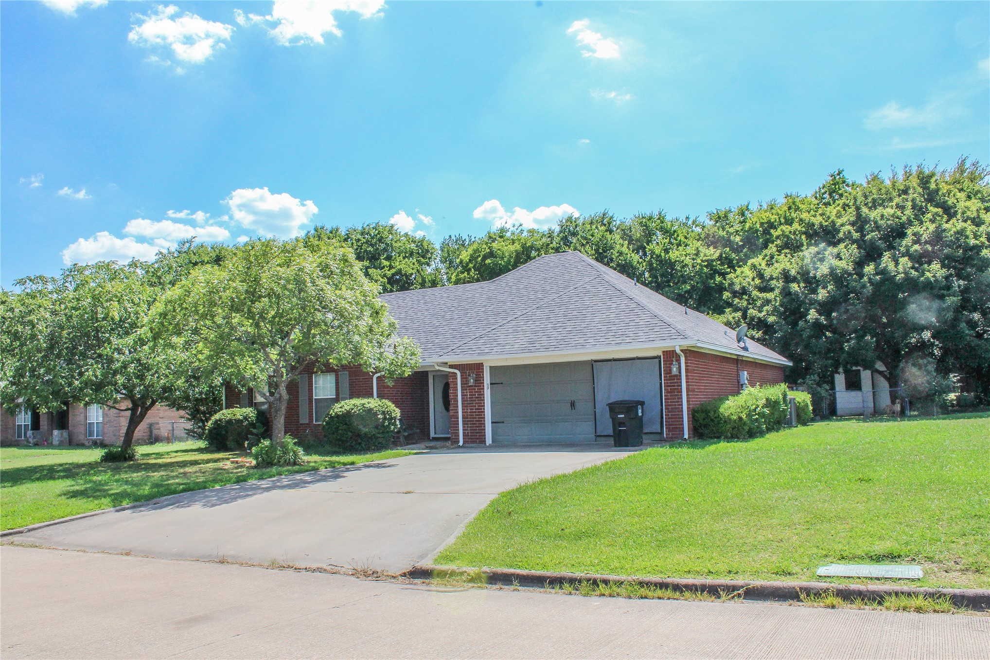 3047 Kande Property Photo 4