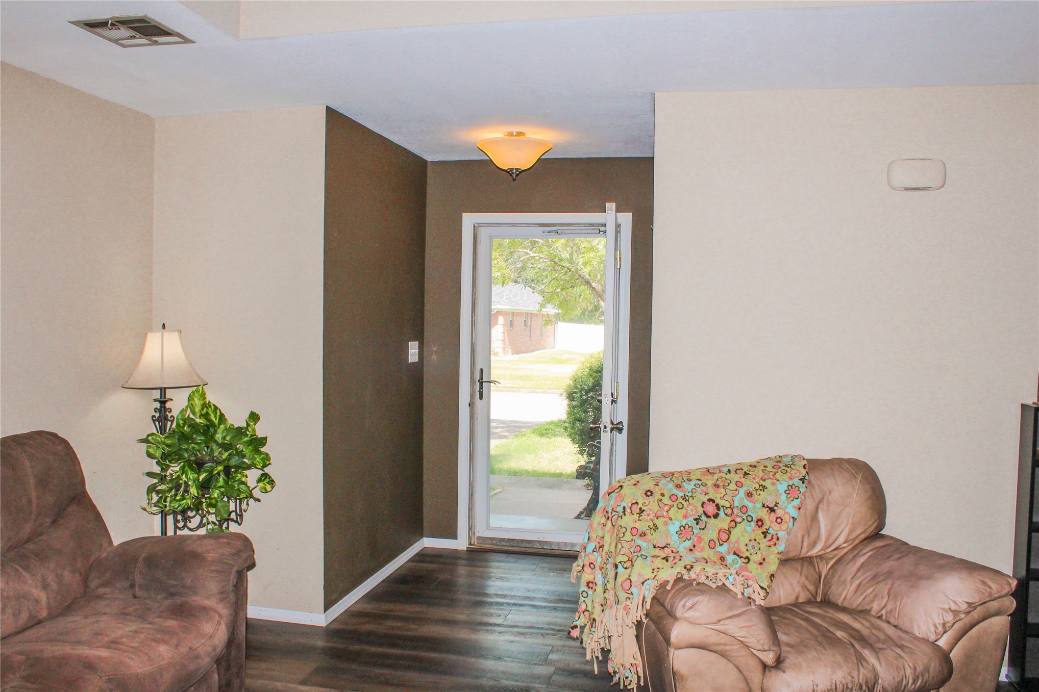 3047 Kande Property Photo 15