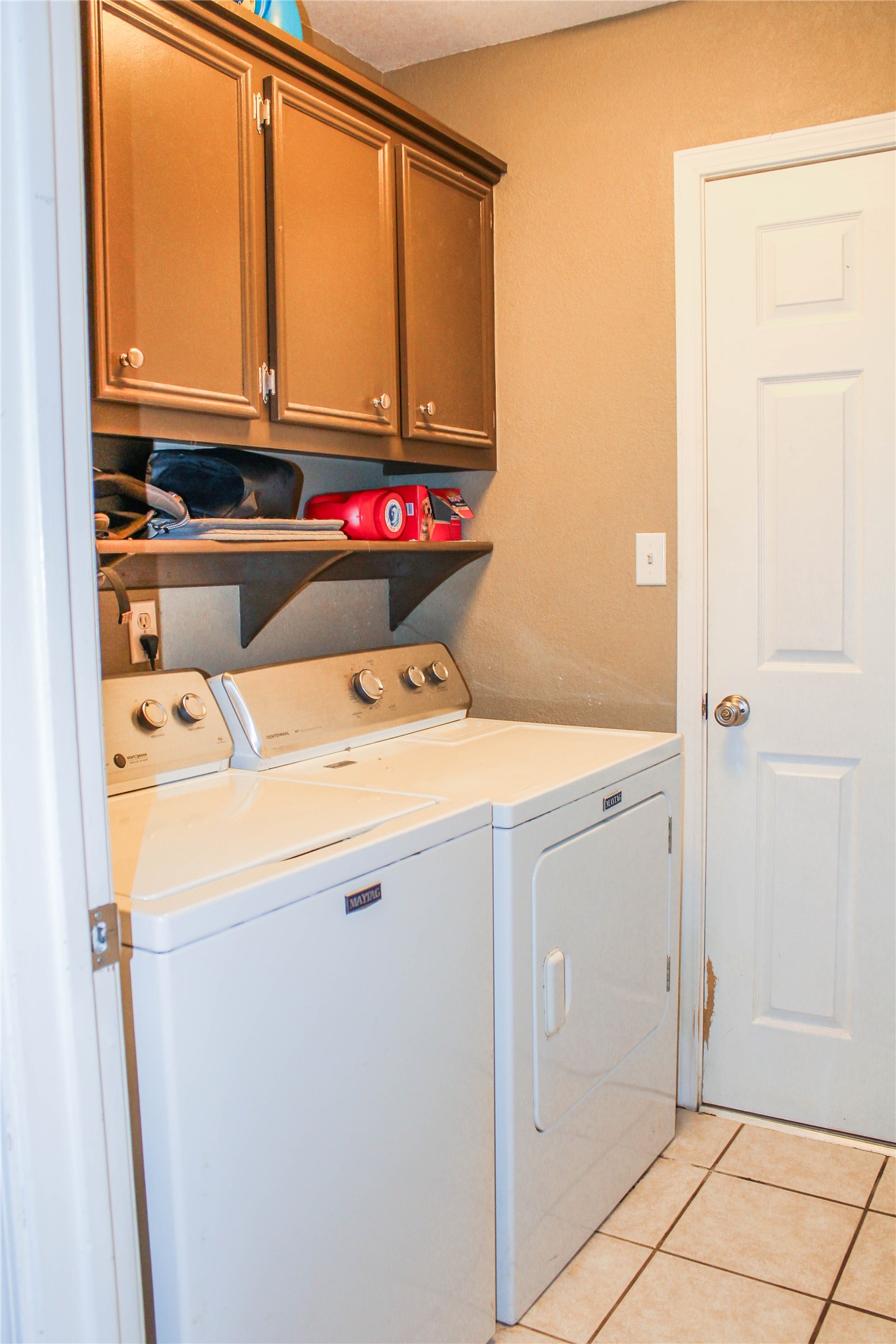 3047 Kande Property Photo 34
