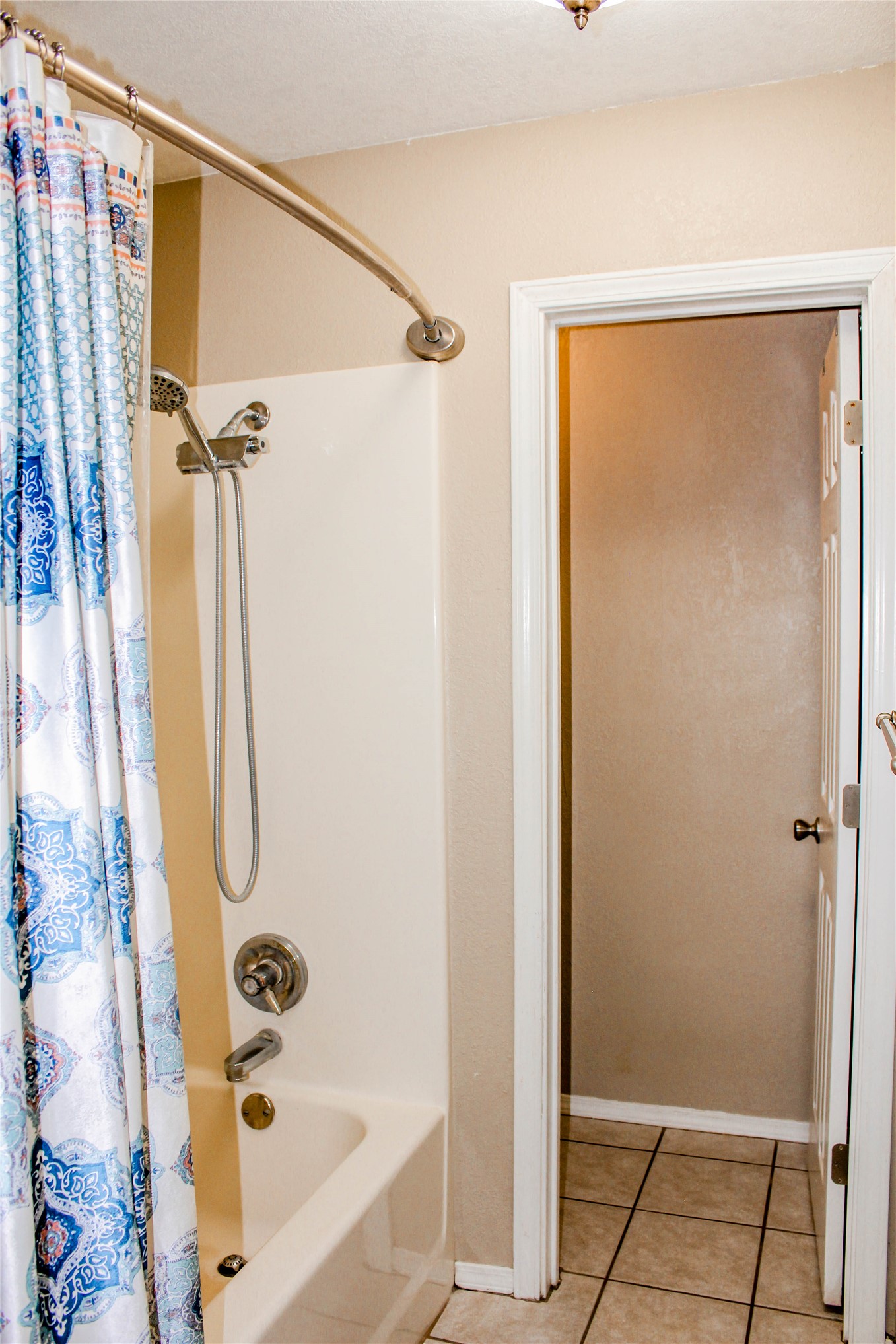 3047 Kande Property Photo 45