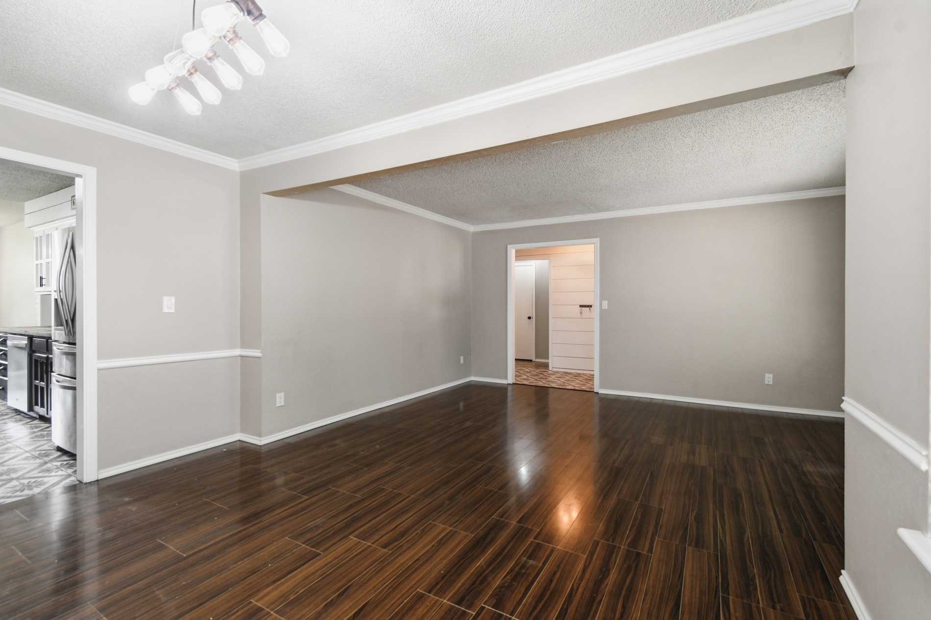 5008 E 97th Place Property Photo 12