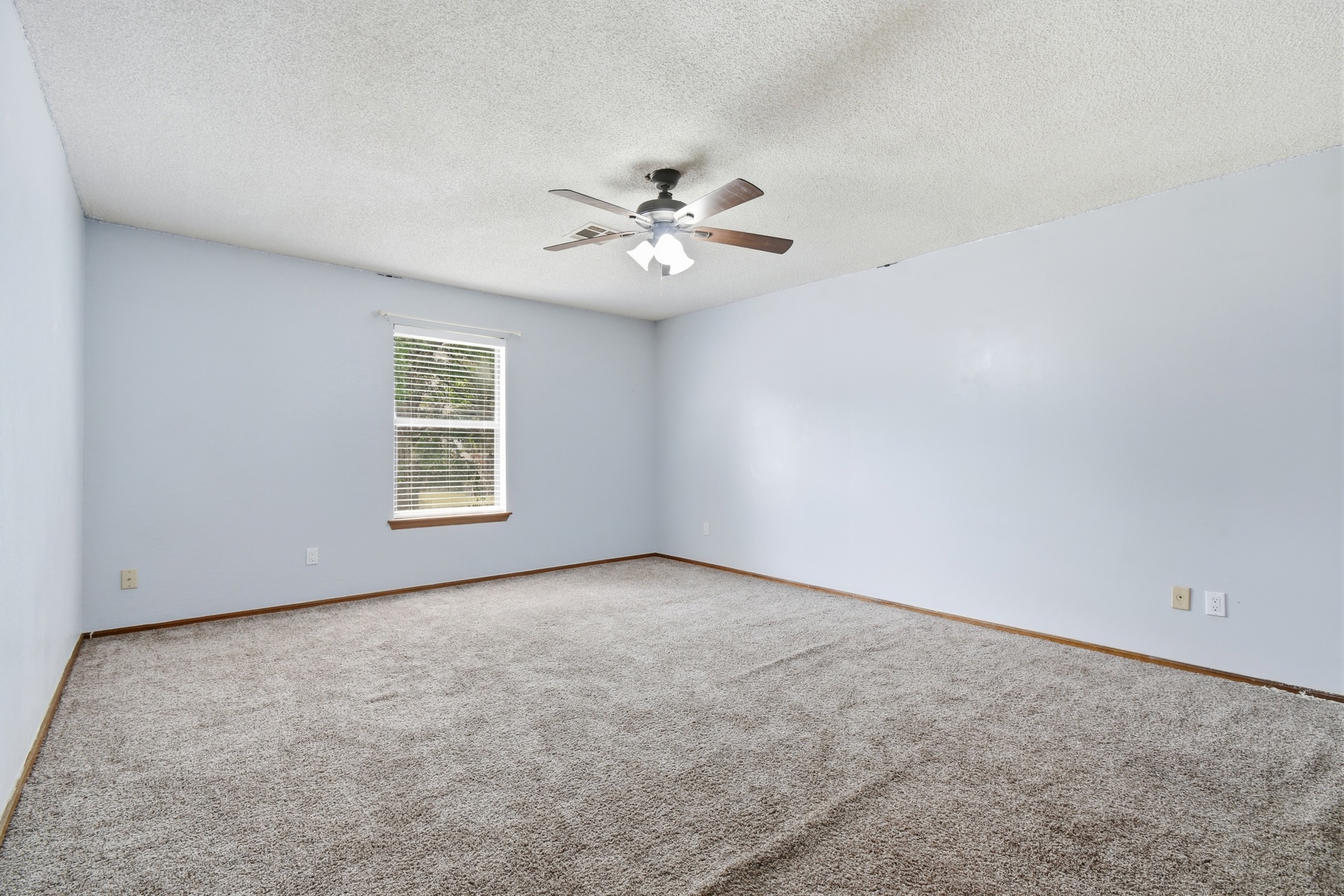 5008 E 97th Place Property Photo 25