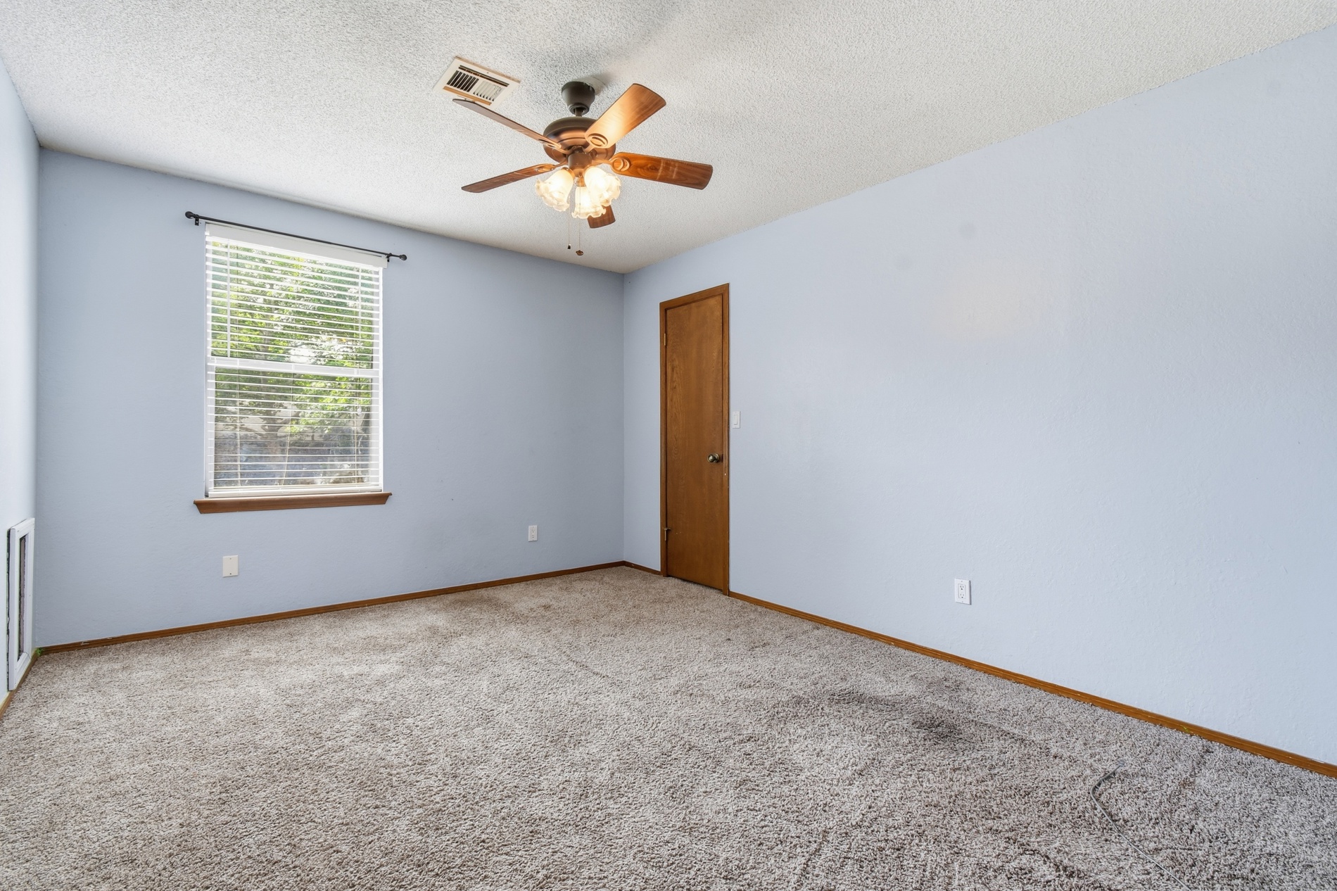 5008 E 97th Place Property Photo 27