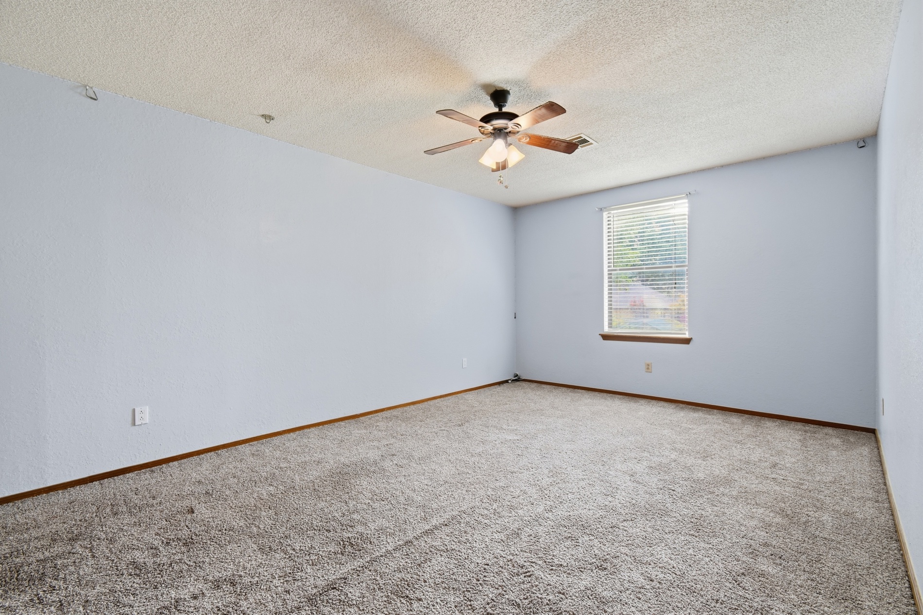 5008 E 97th Place Property Photo 31