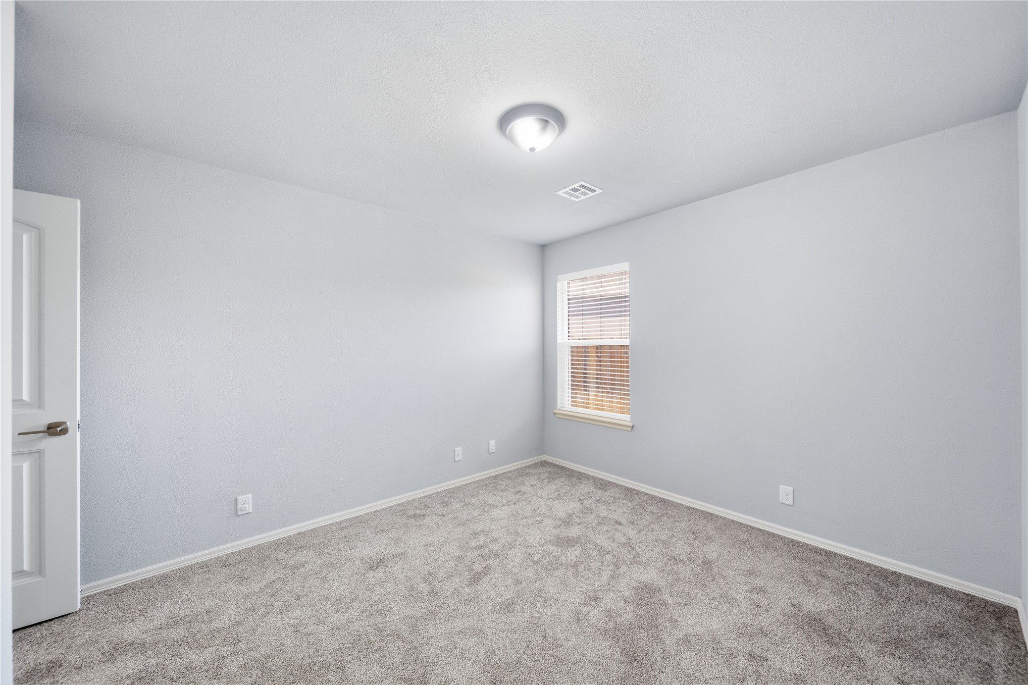 6812 S Elder Avenue Property Photo 20