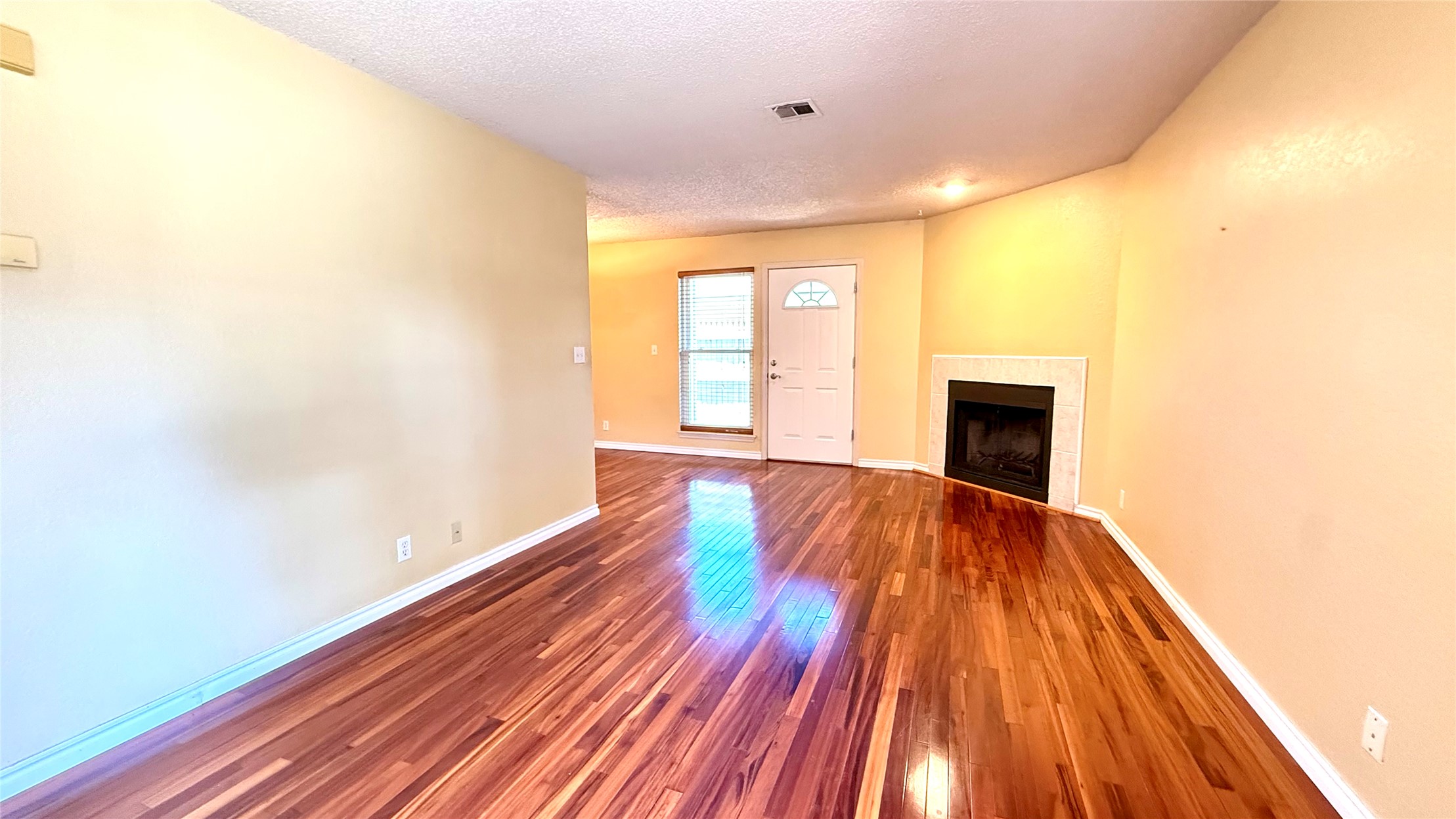2801 S Juniper Avenue 121 Property Photo 4