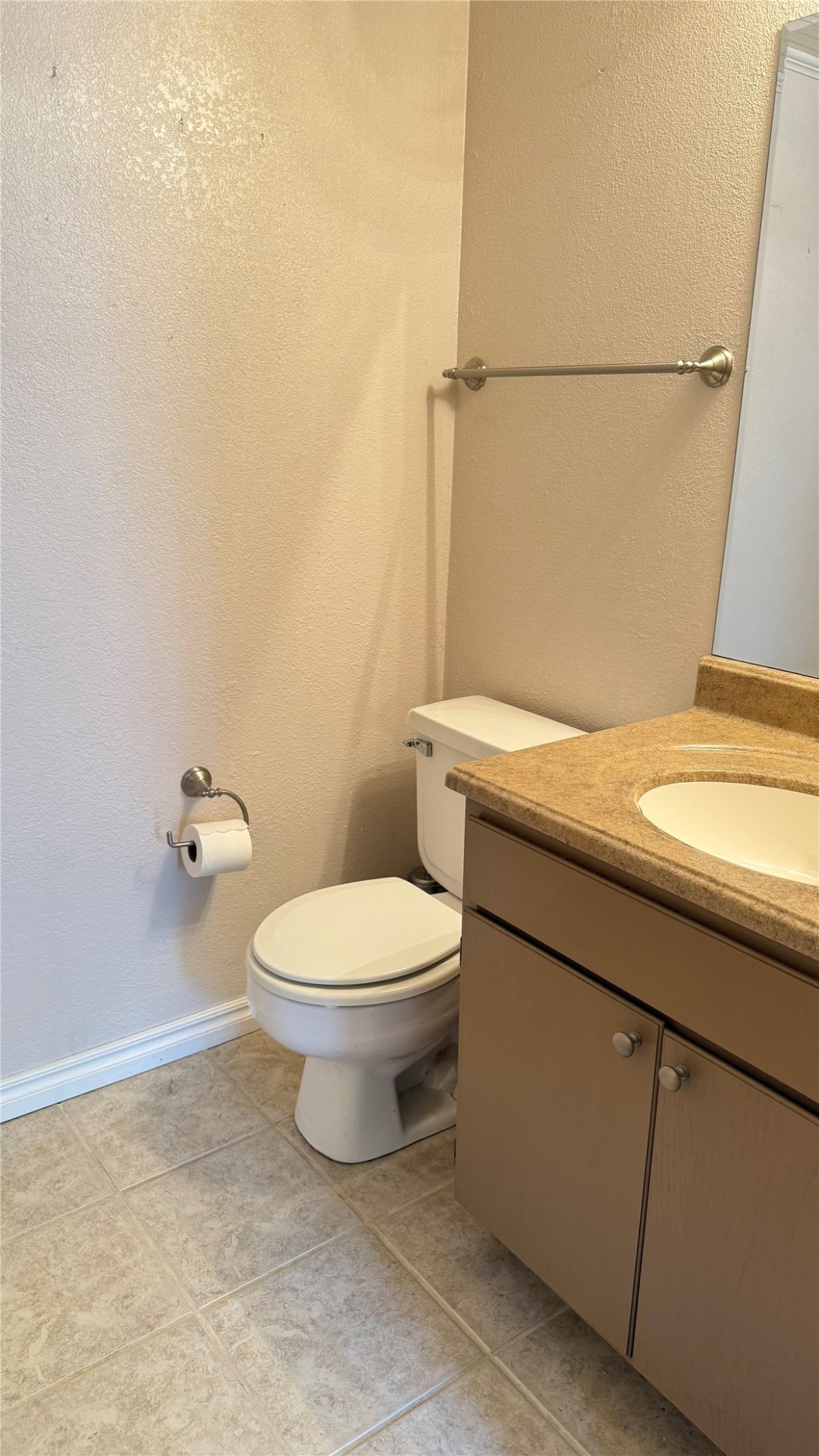 2801 S Juniper Avenue 121 Property Photo 11