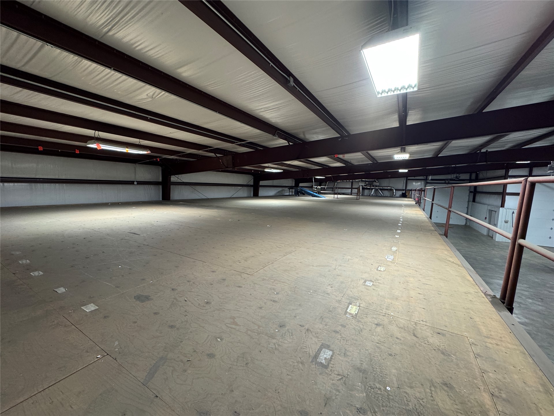 130 E 9th Street Property Photo 13