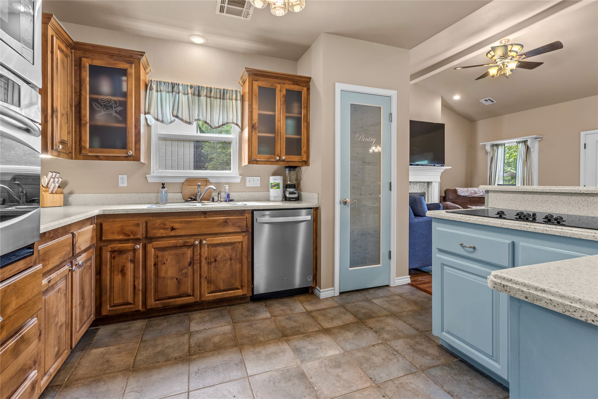 420639 E 1166 Road Property Photo 8