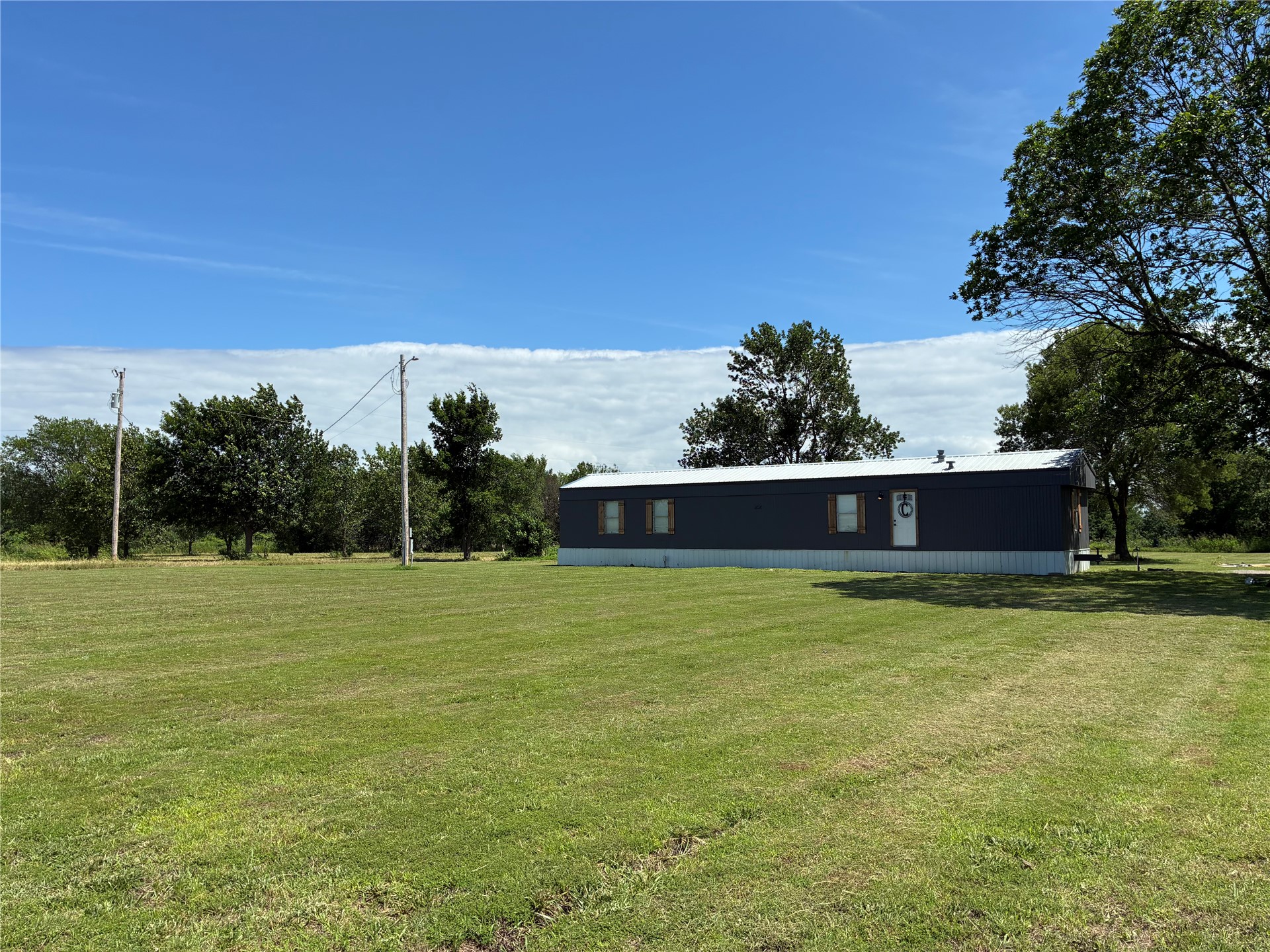 24160 Watts Road Property Photo 1