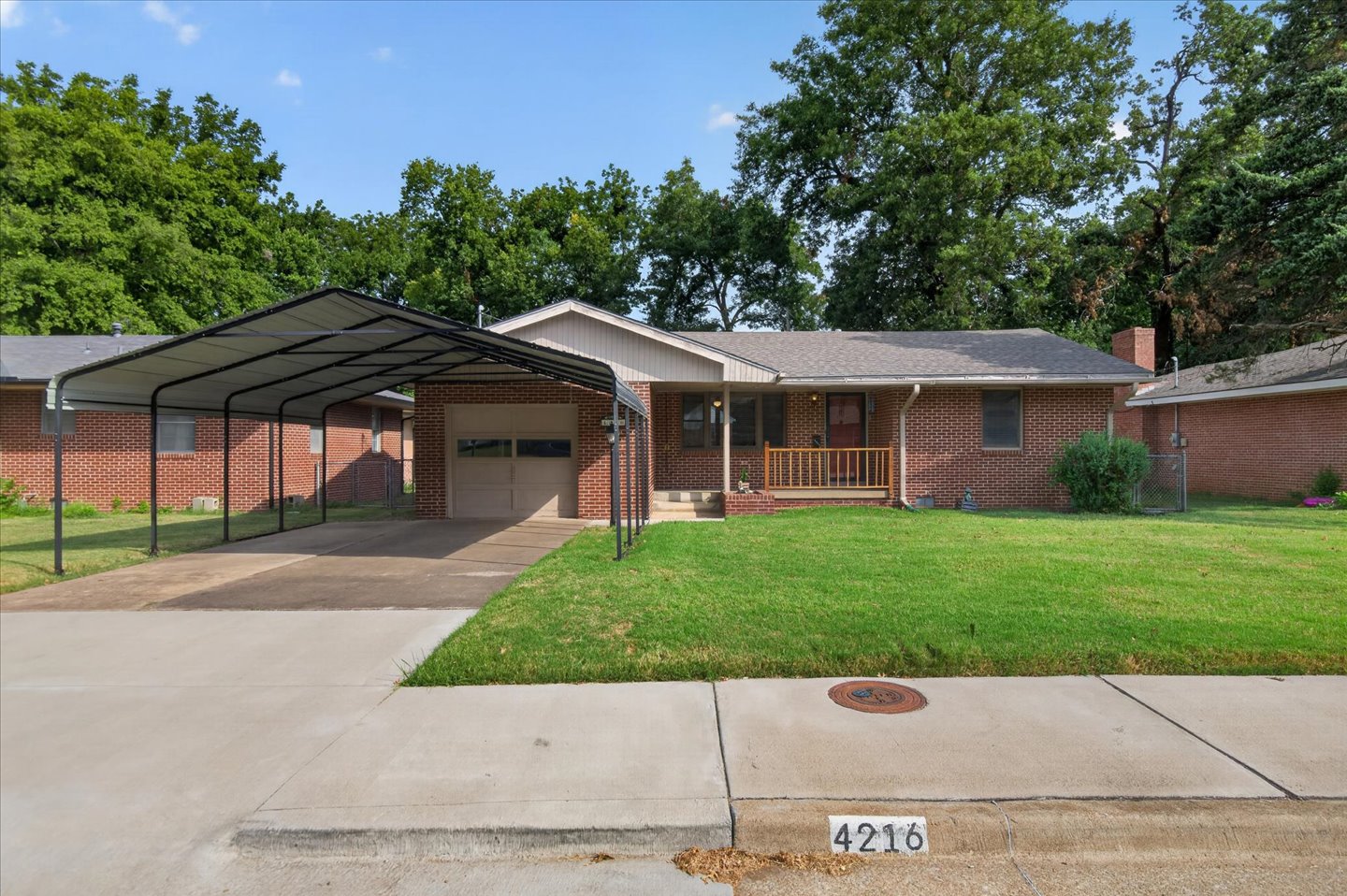4216 Brookline Drive