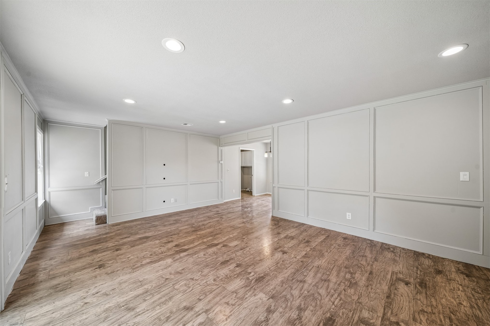 8225 Wright Place Property Photo 10