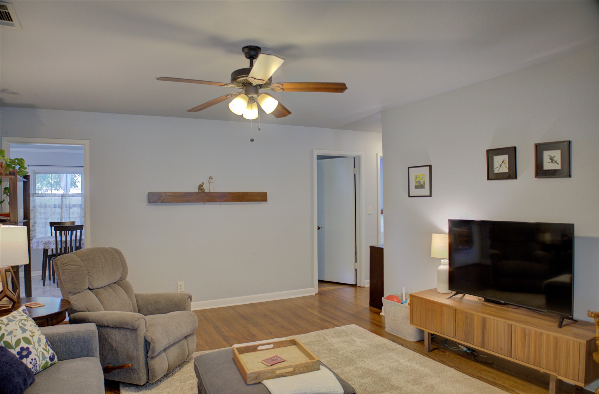3825 S Cincinnati Avenue Property Photo 8