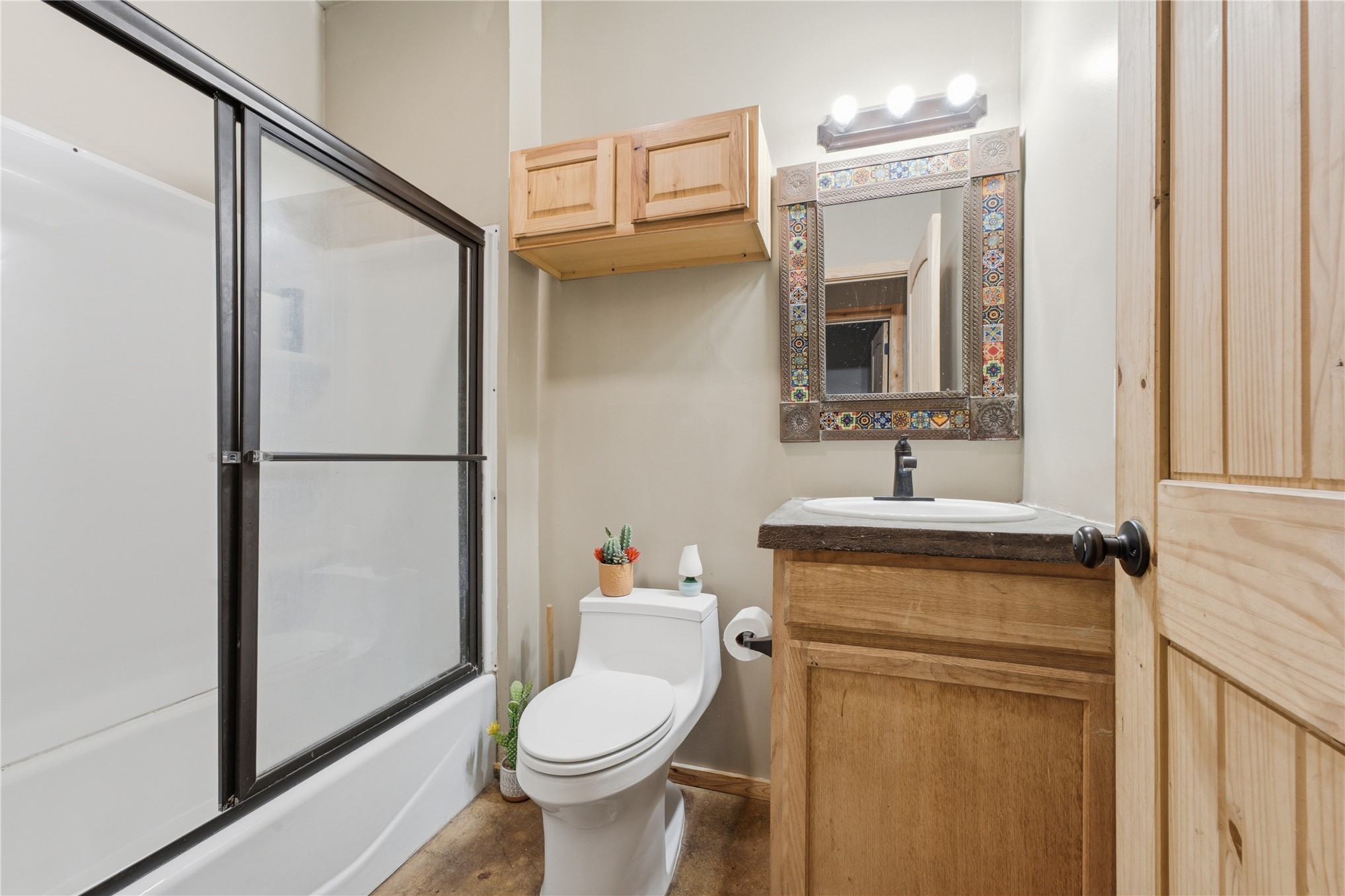 2096 E 168th Street N Property Photo 16