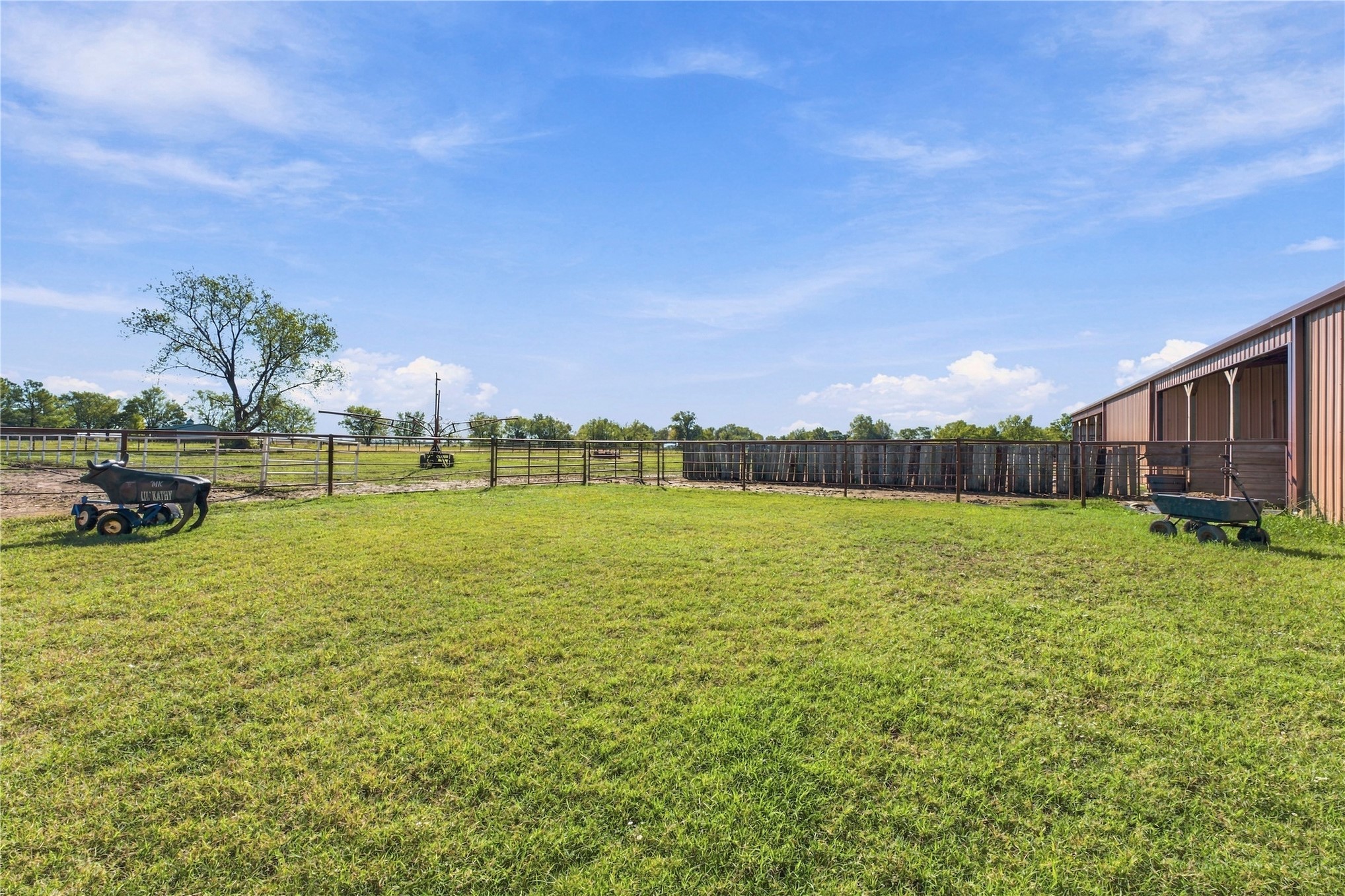 2096 E 168th Street N Property Photo 25