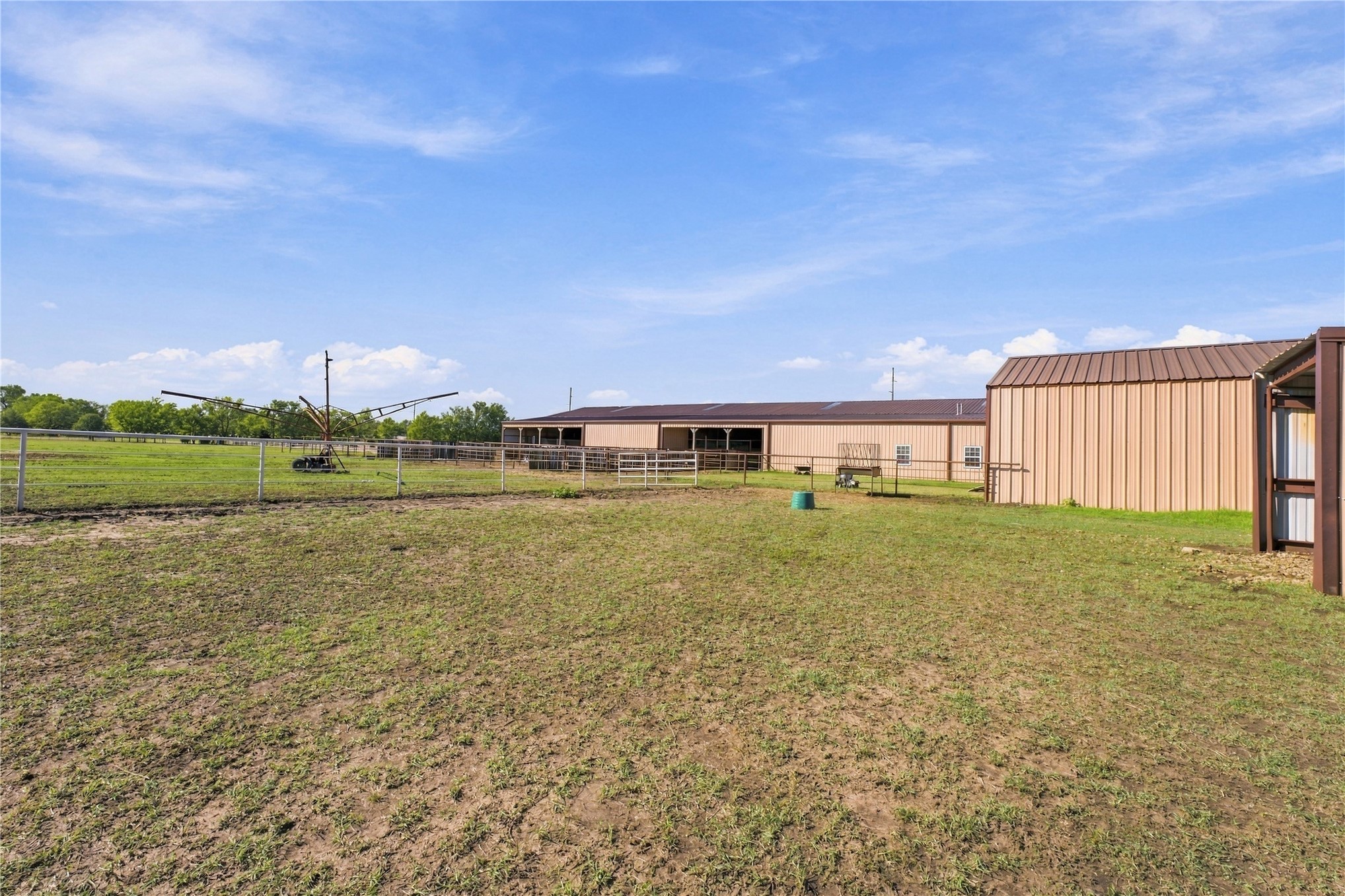 2096 E 168th Street N Property Photo 27