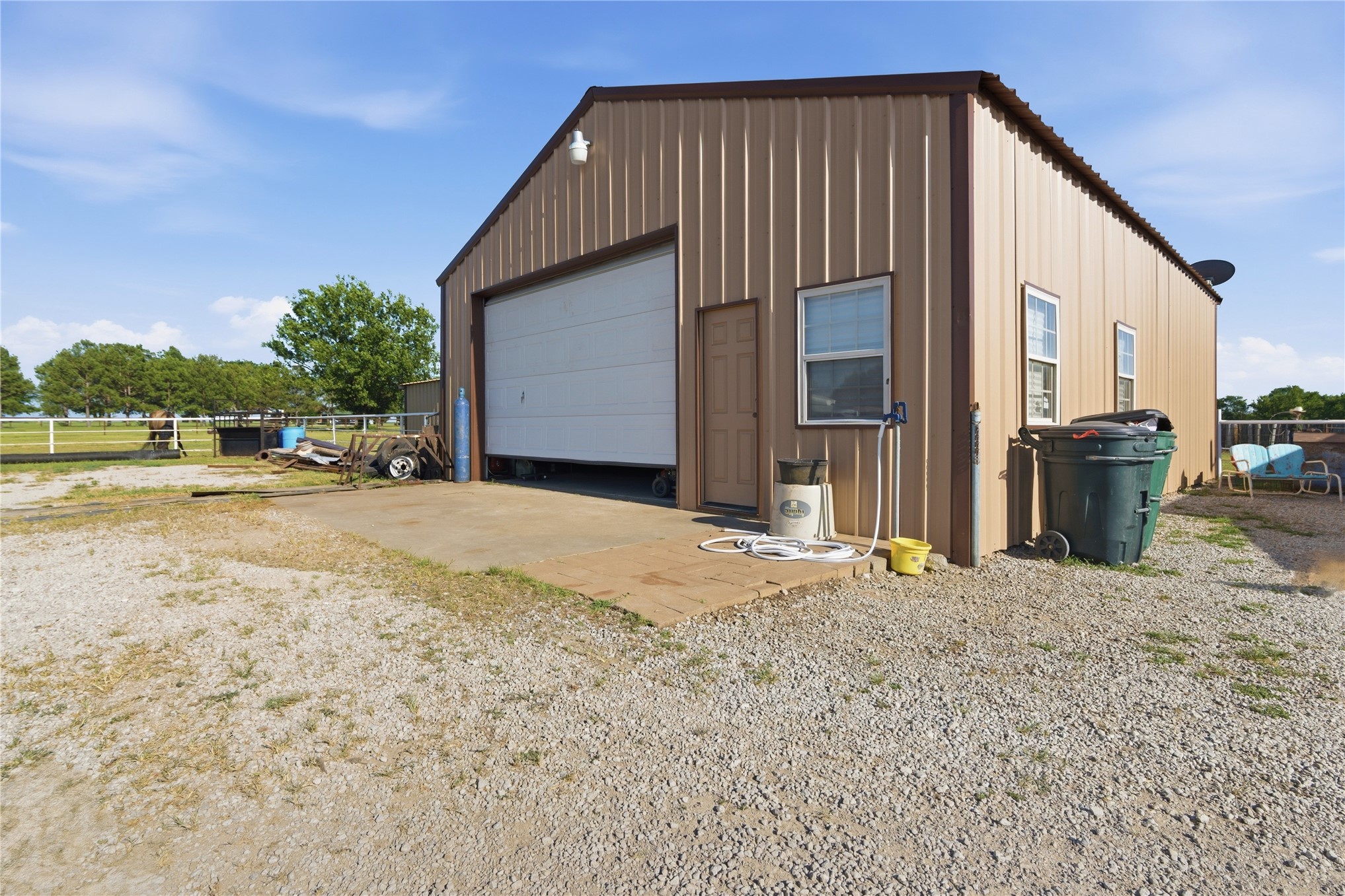 2096 E 168th Street N Property Photo 28