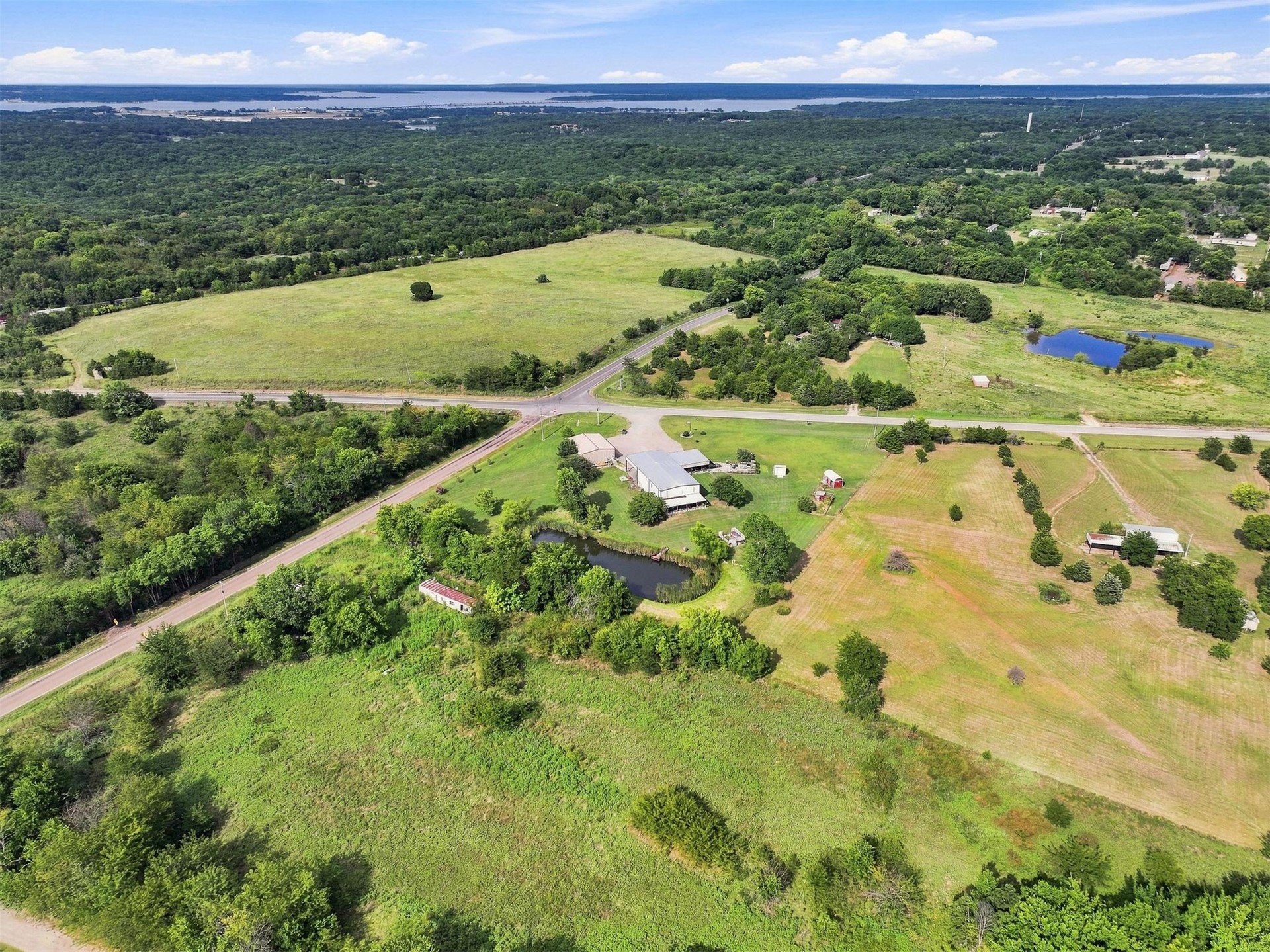 10003 Highway 70a Highway Property Photo 1