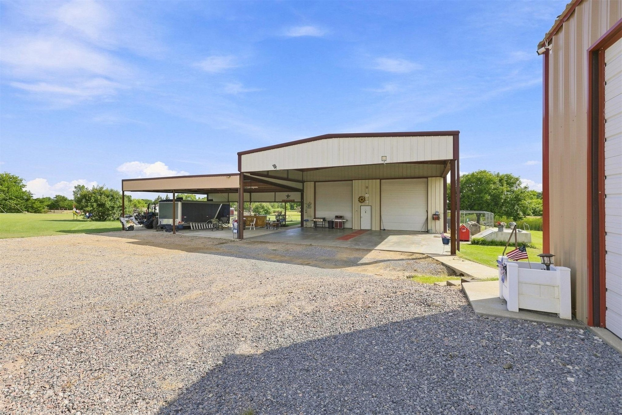 10003 Highway 70a Highway Property Photo 3