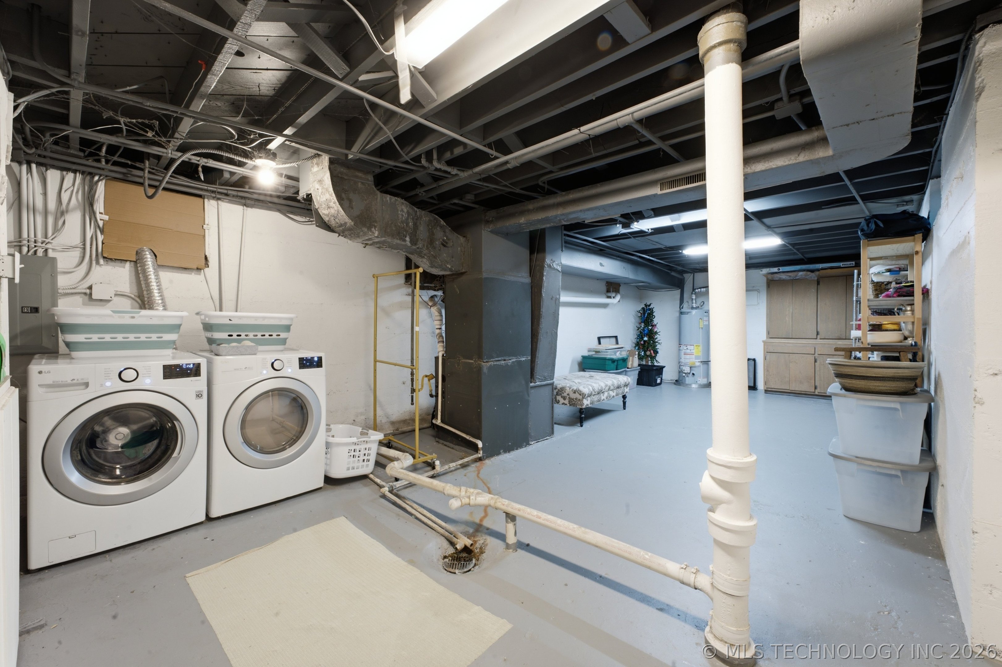 2235 S Saint Louis Avenue Property Photo 33