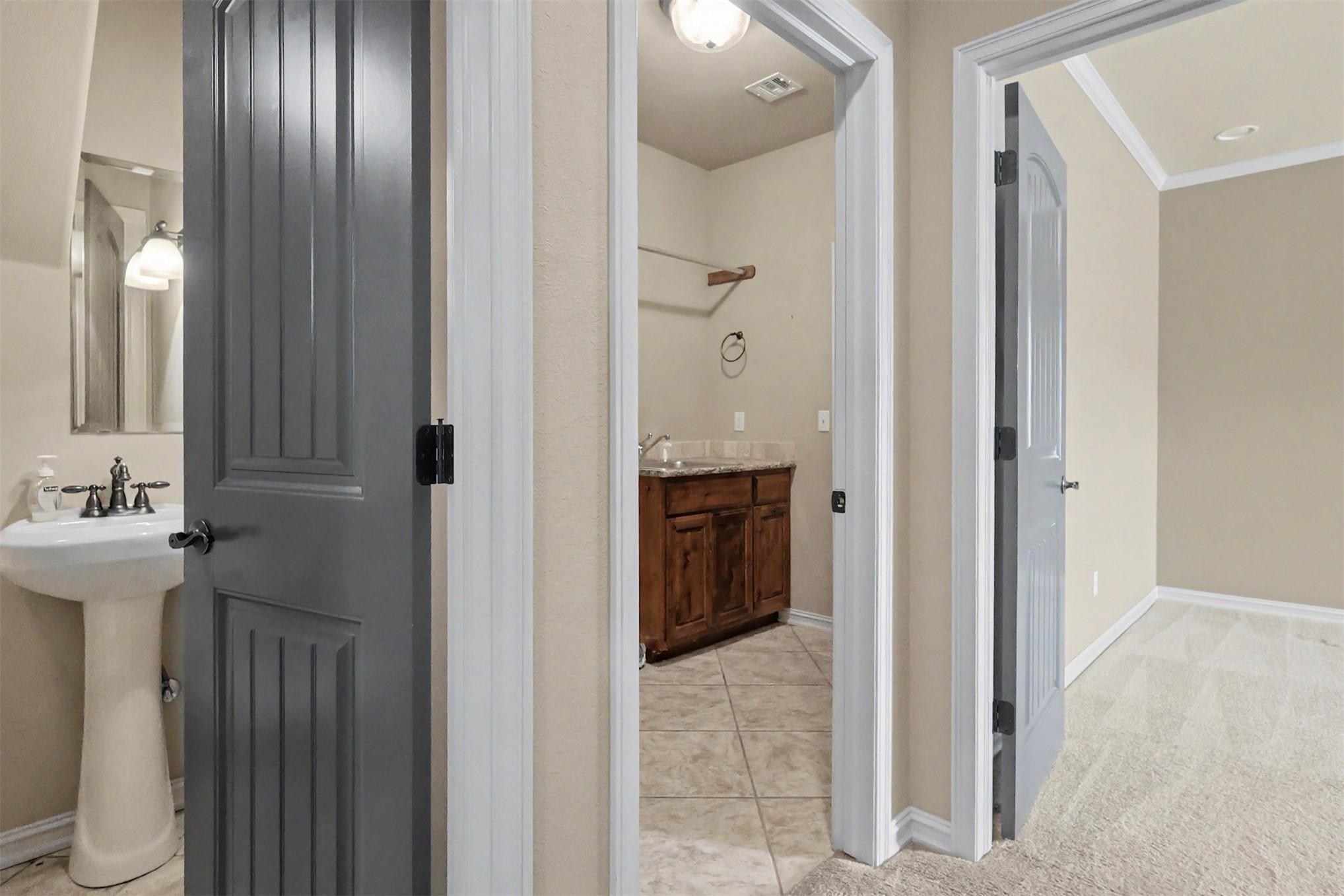 810 S Tallchief Avenue Property Photo 19