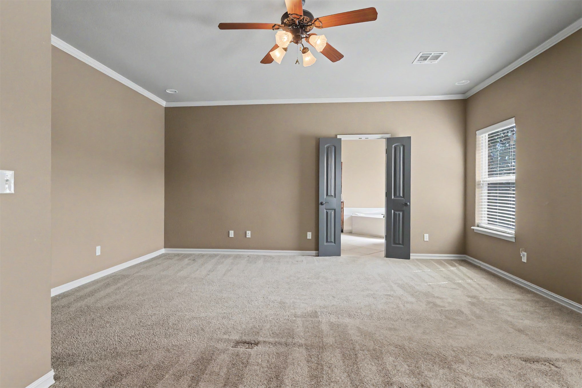 810 S Tallchief Avenue Property Photo 26