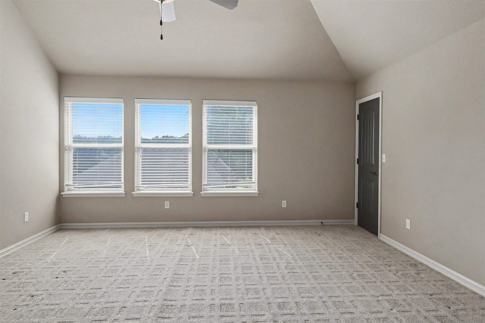 810 S Tallchief Avenue Property Photo 33