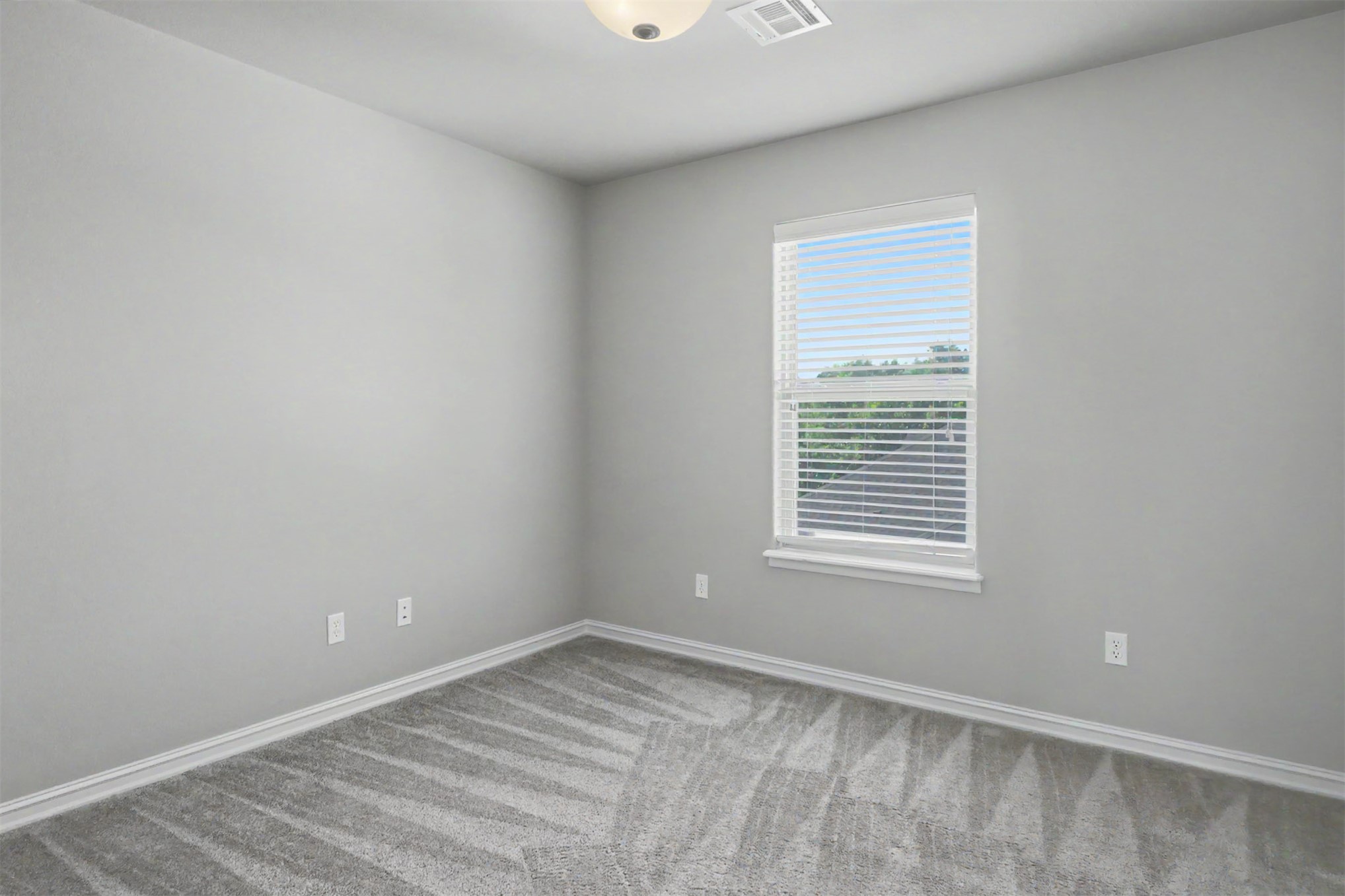 810 S Tallchief Avenue Property Photo 36
