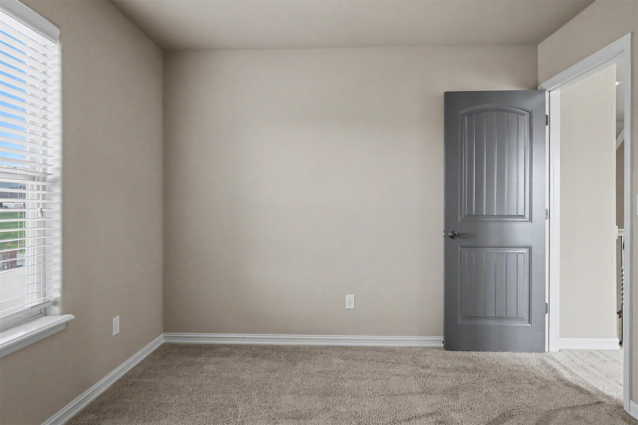 810 S Tallchief Avenue Property Photo 37