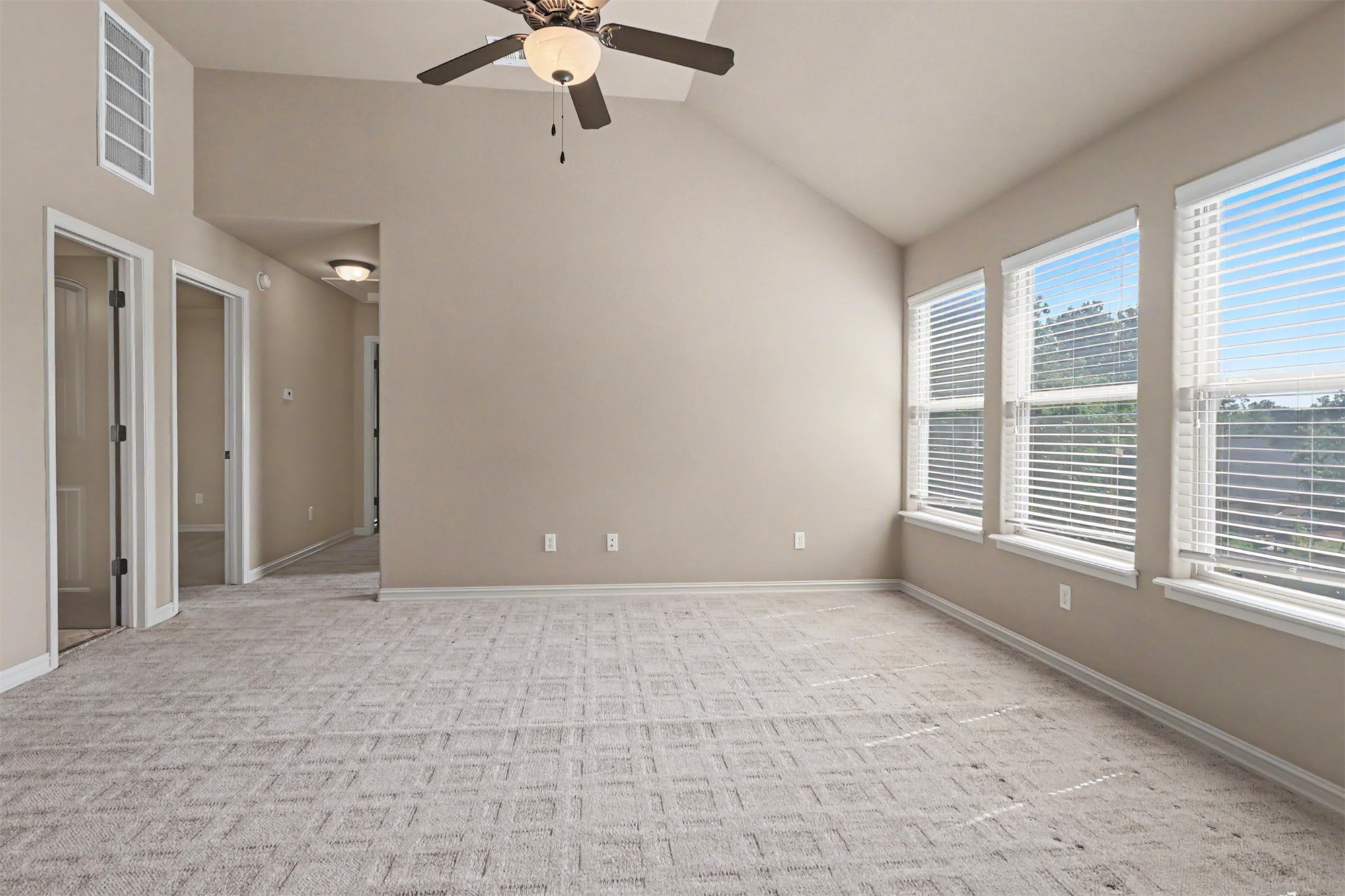 810 S Tallchief Avenue Property Photo 38