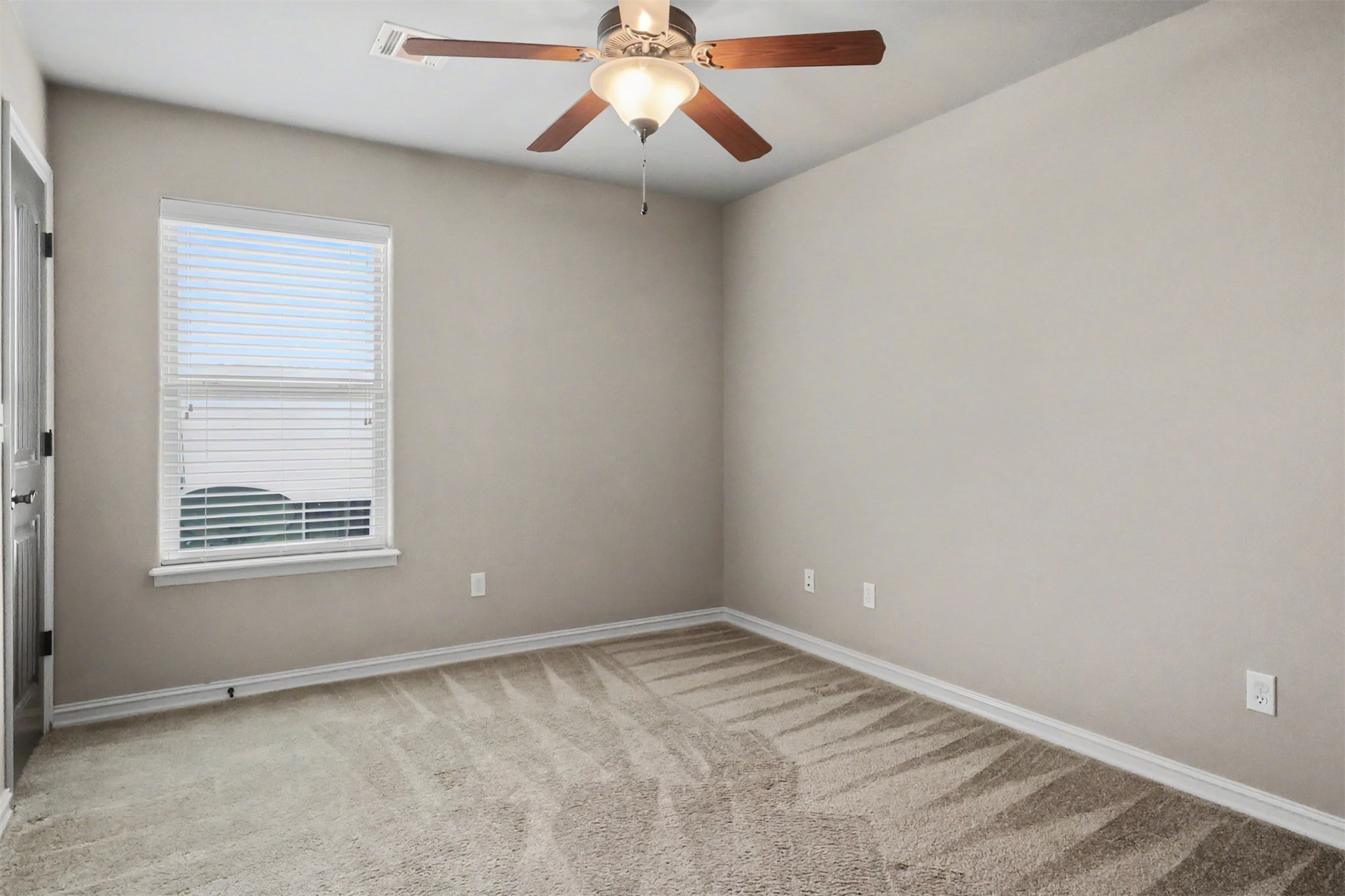 810 S Tallchief Avenue Property Photo 46