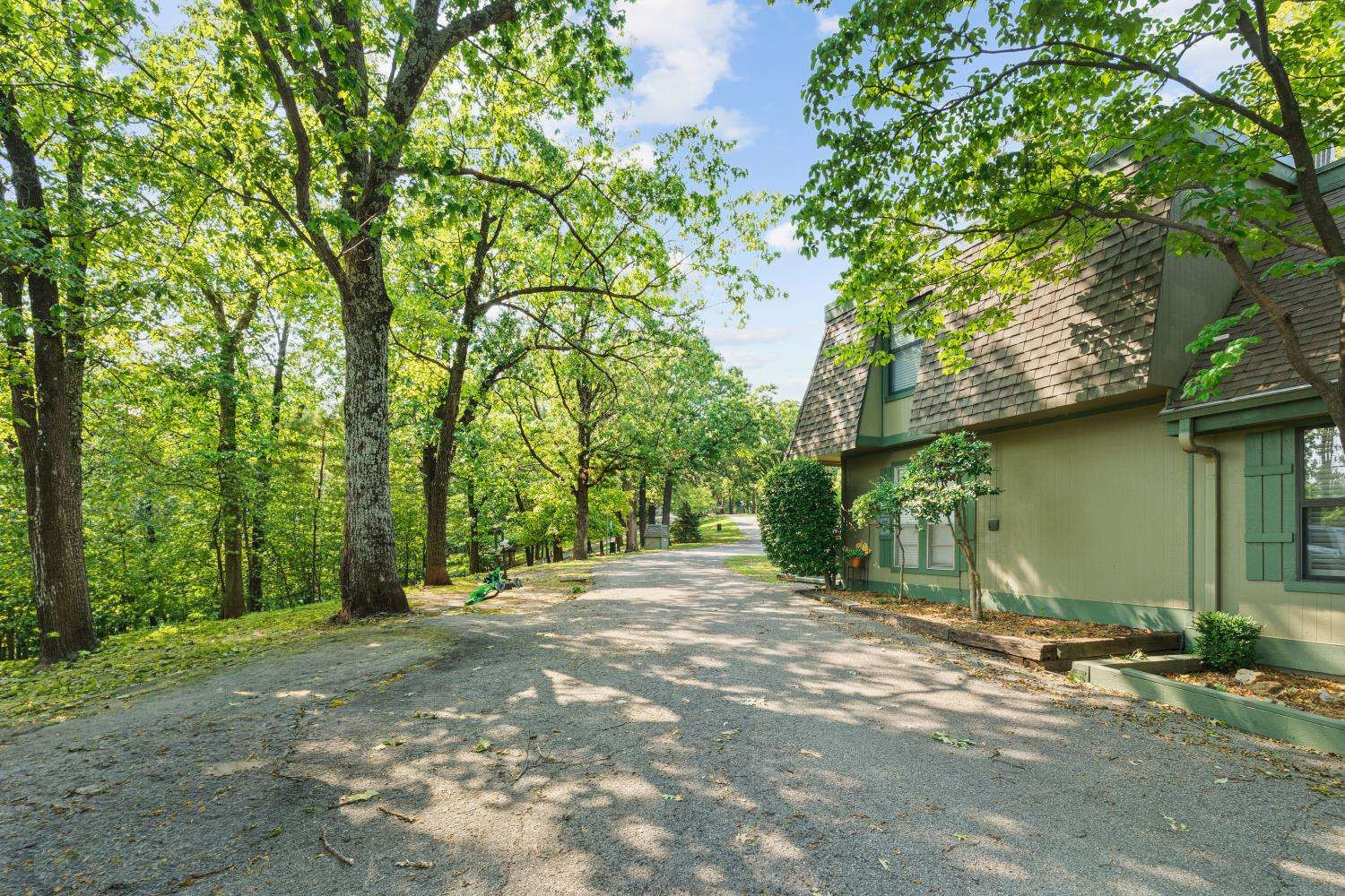 450779 E 341 Road 66