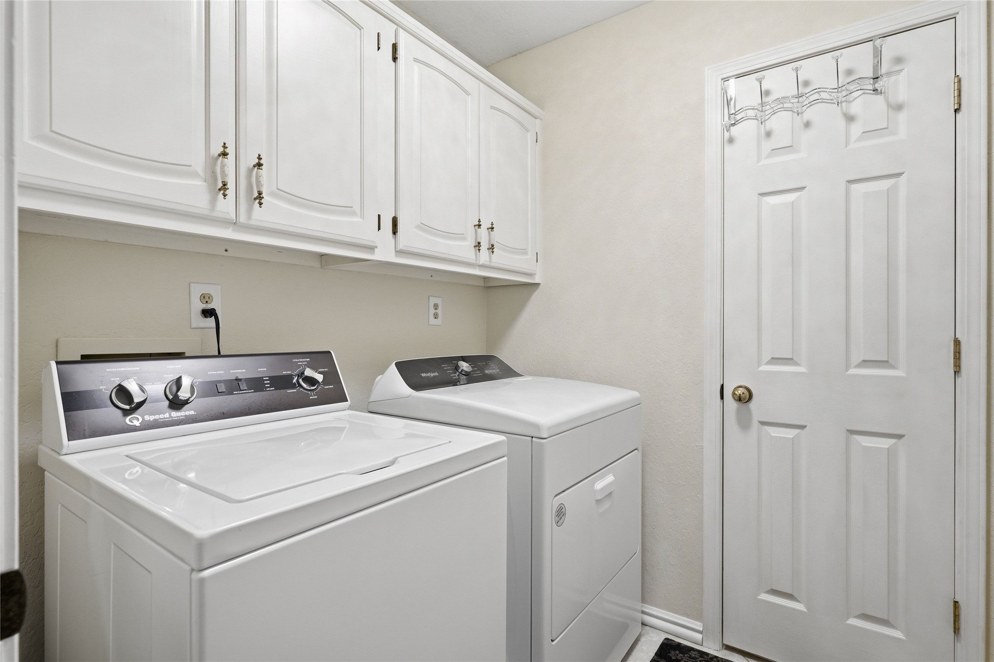 7703 S Granite Avenue Property Photo 27