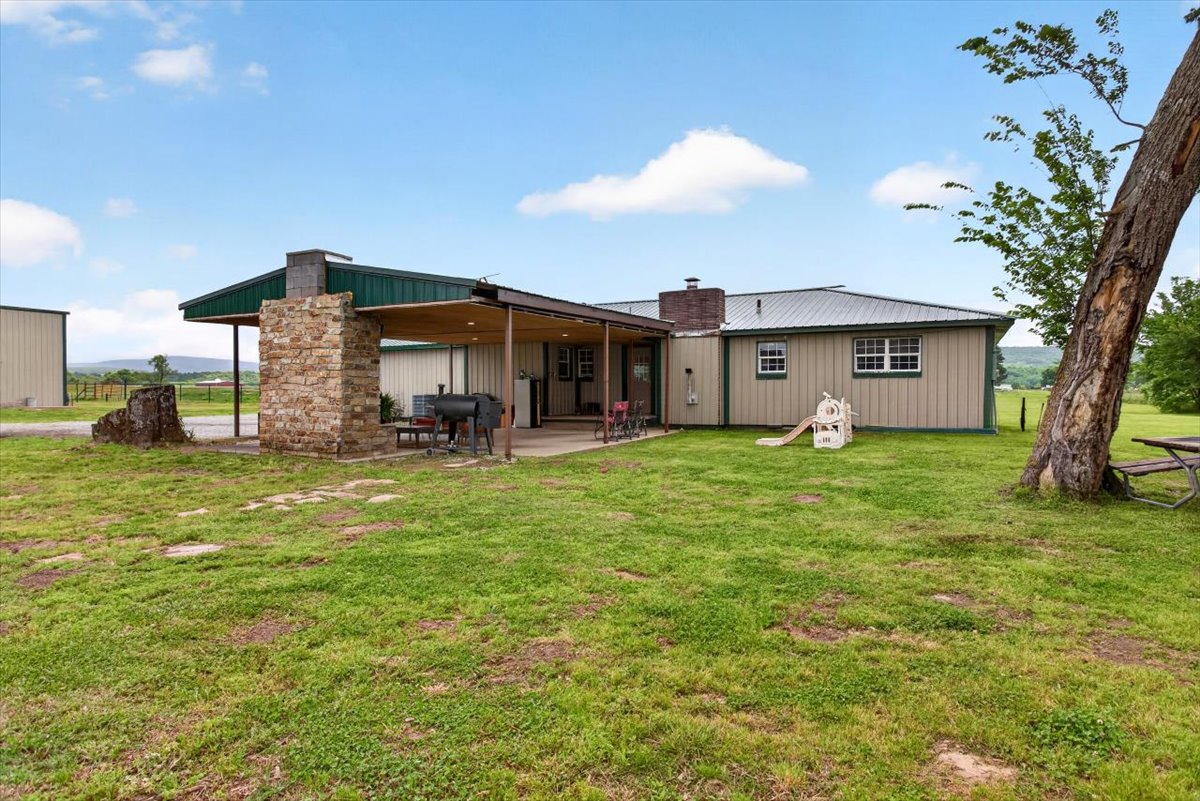 30253 W State Hwy 31 Property Photo 9