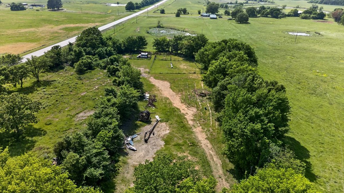 30253 W State Hwy 31 Property Photo 69