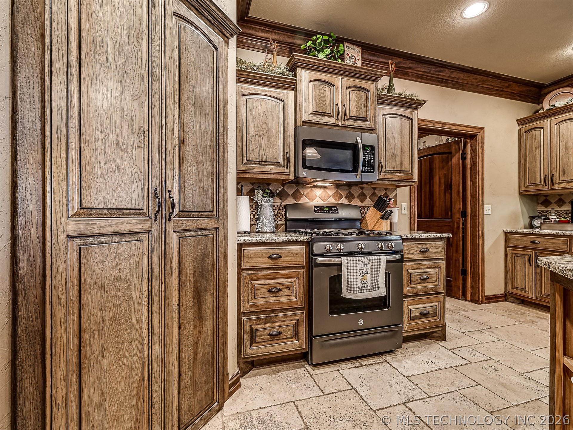 40800 N 3988 Road Property Photo 16