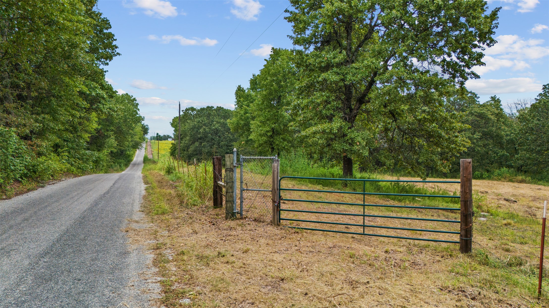 County Road 3605 Property Photo 1