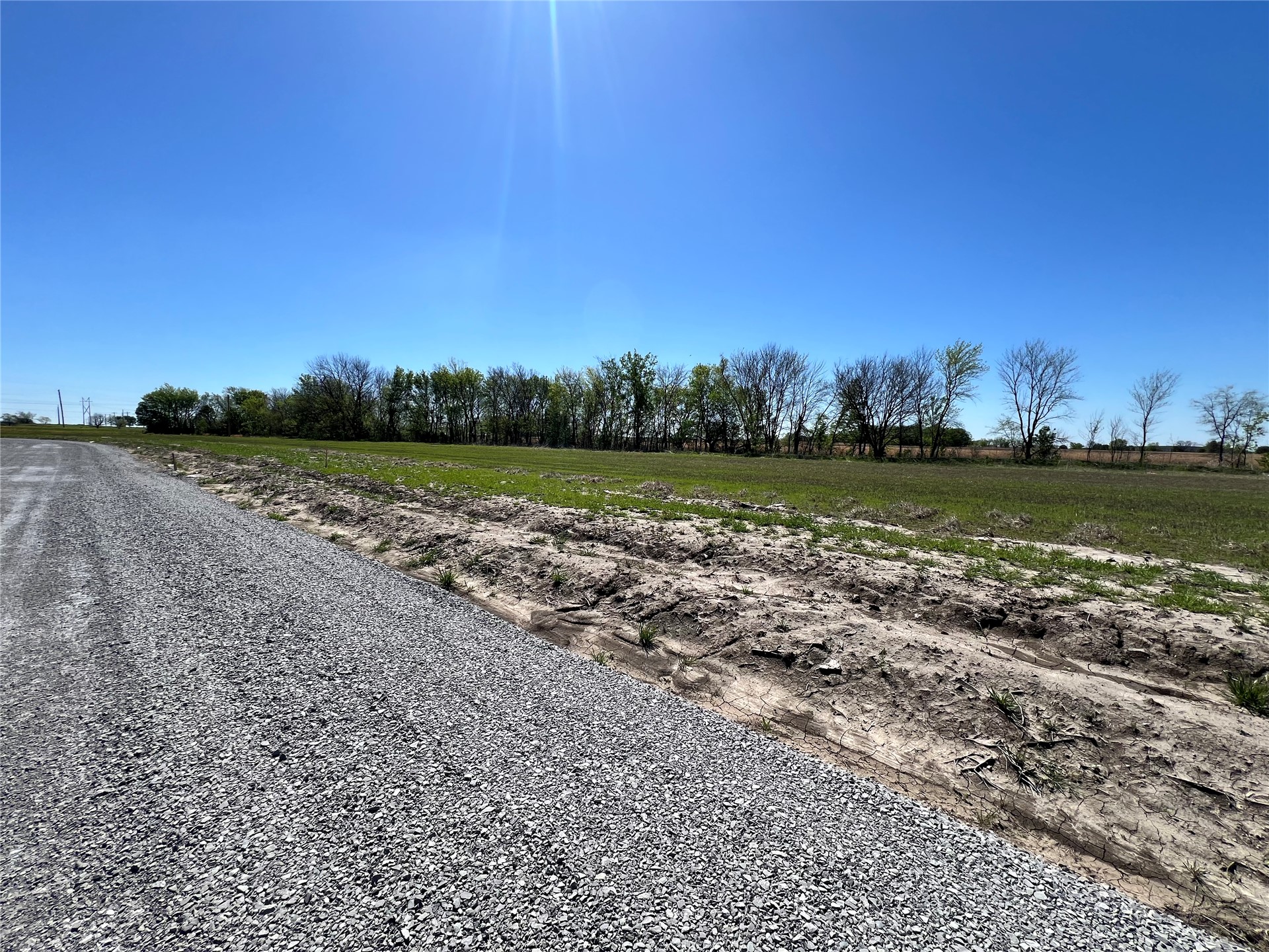 240 W 482 Road Property Photo 2