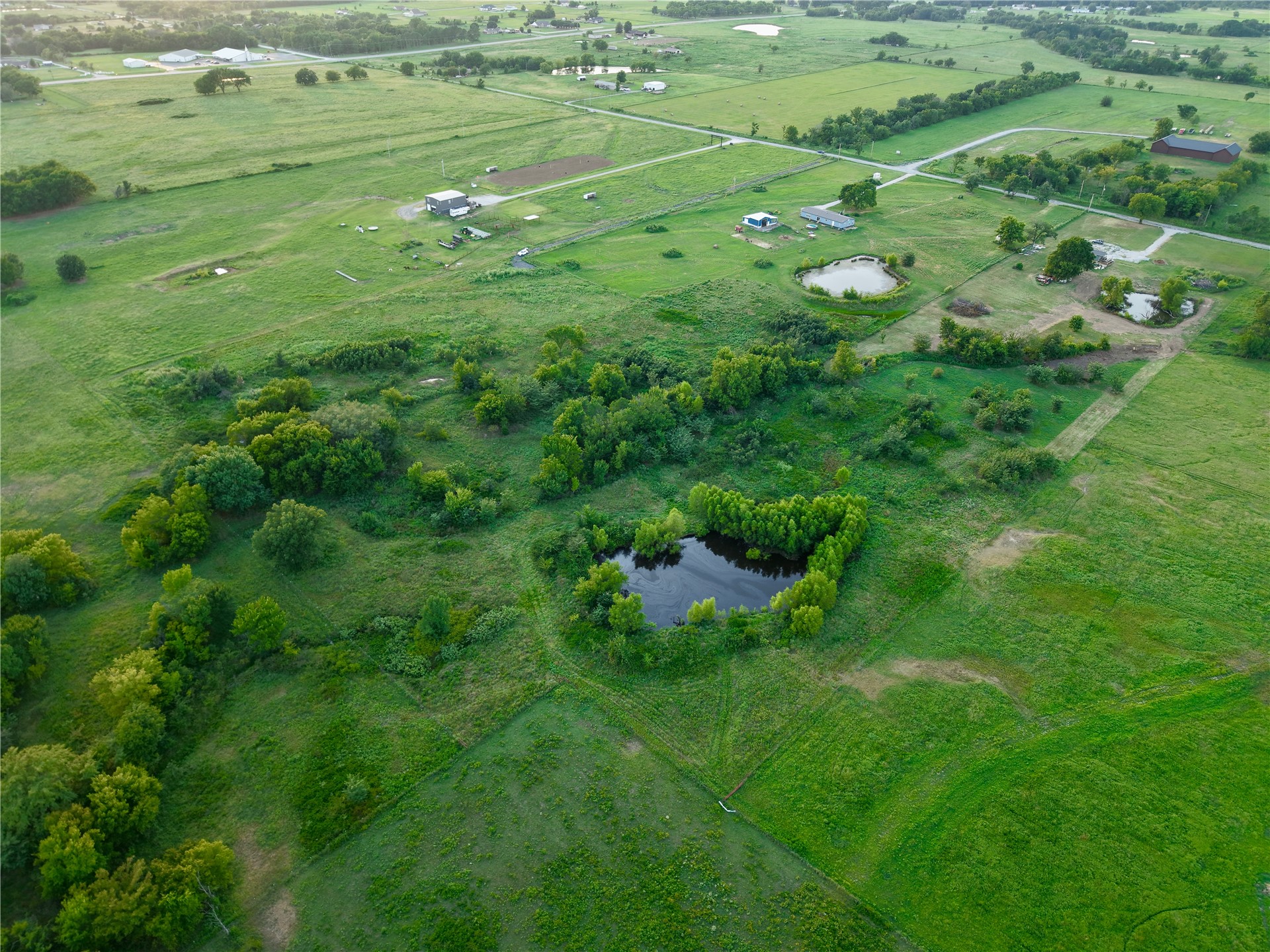7380 Happy Camp Road Property Photo 4
